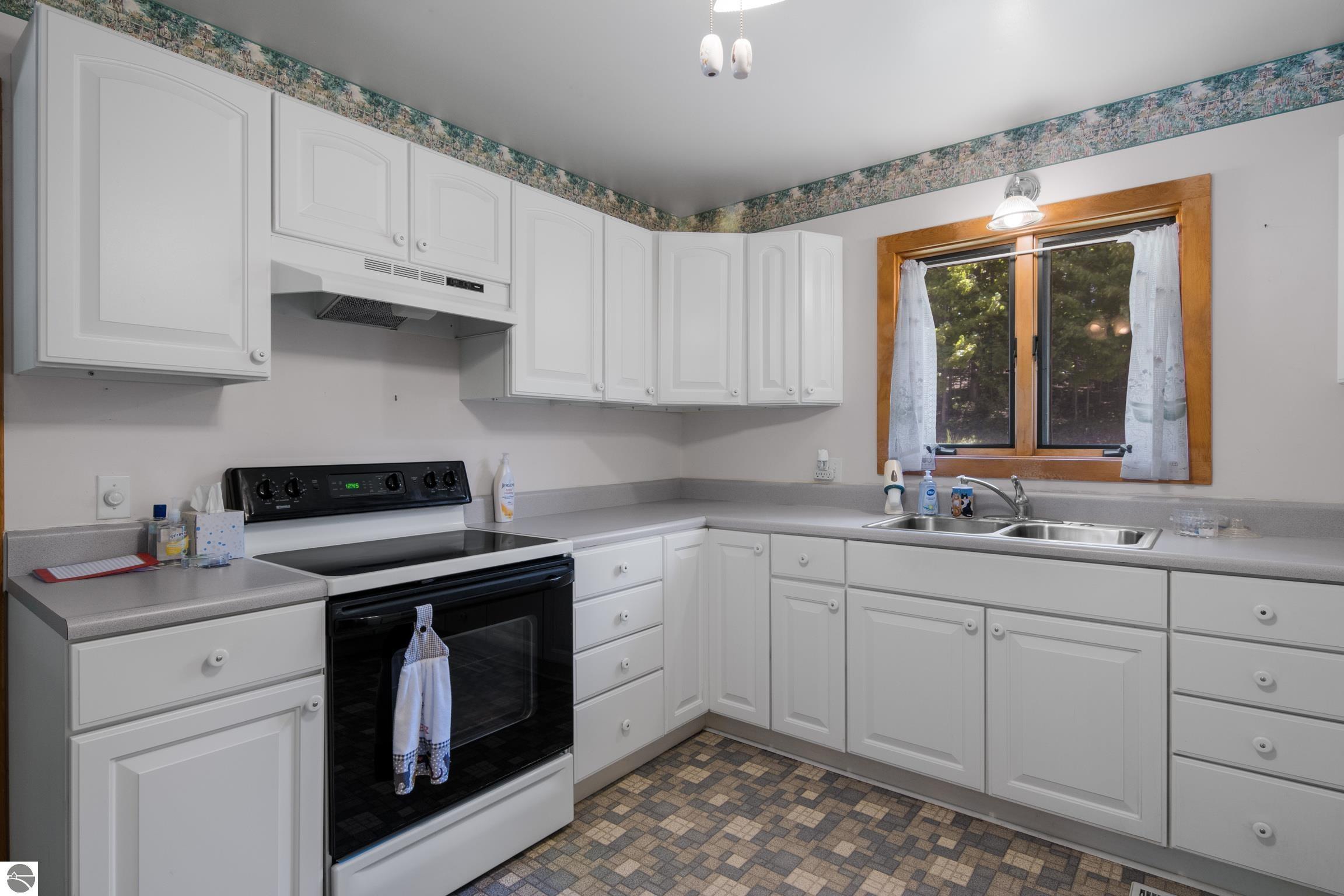 9364 N Manitou Trail, Northport, MI 49670 — Photo 12