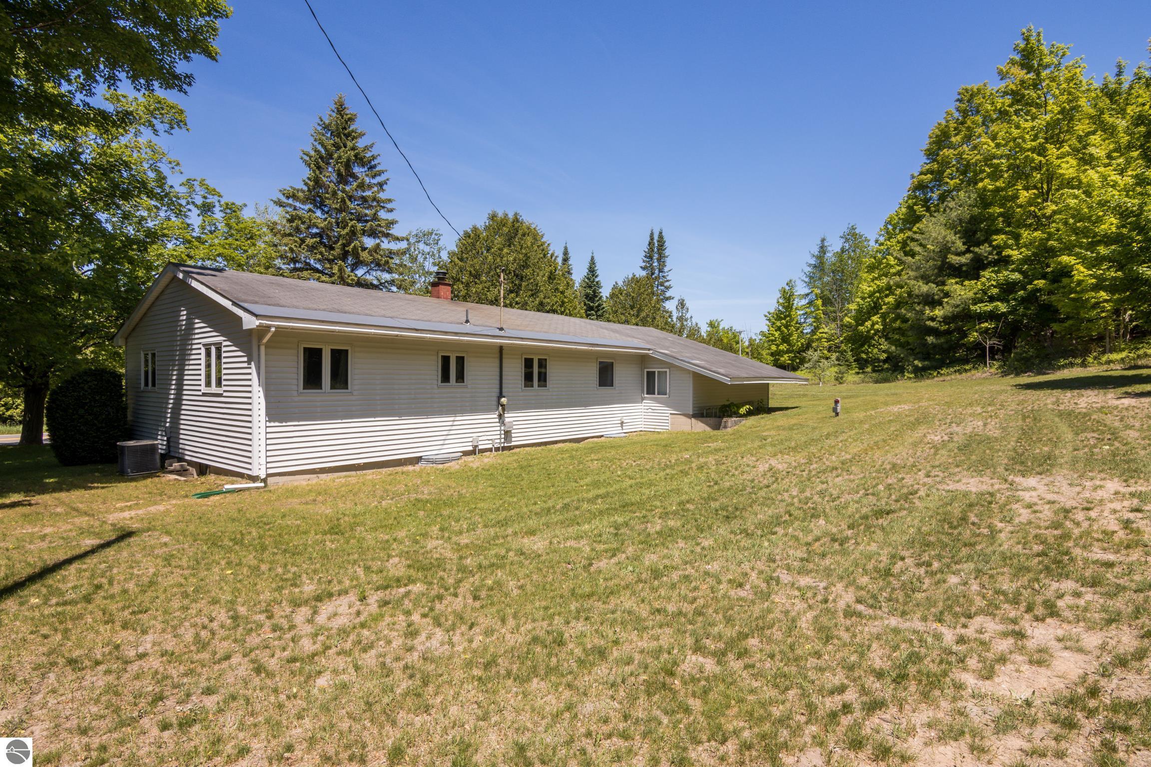 9364 N Manitou Trail, Northport, MI 49670 — Photo 29
