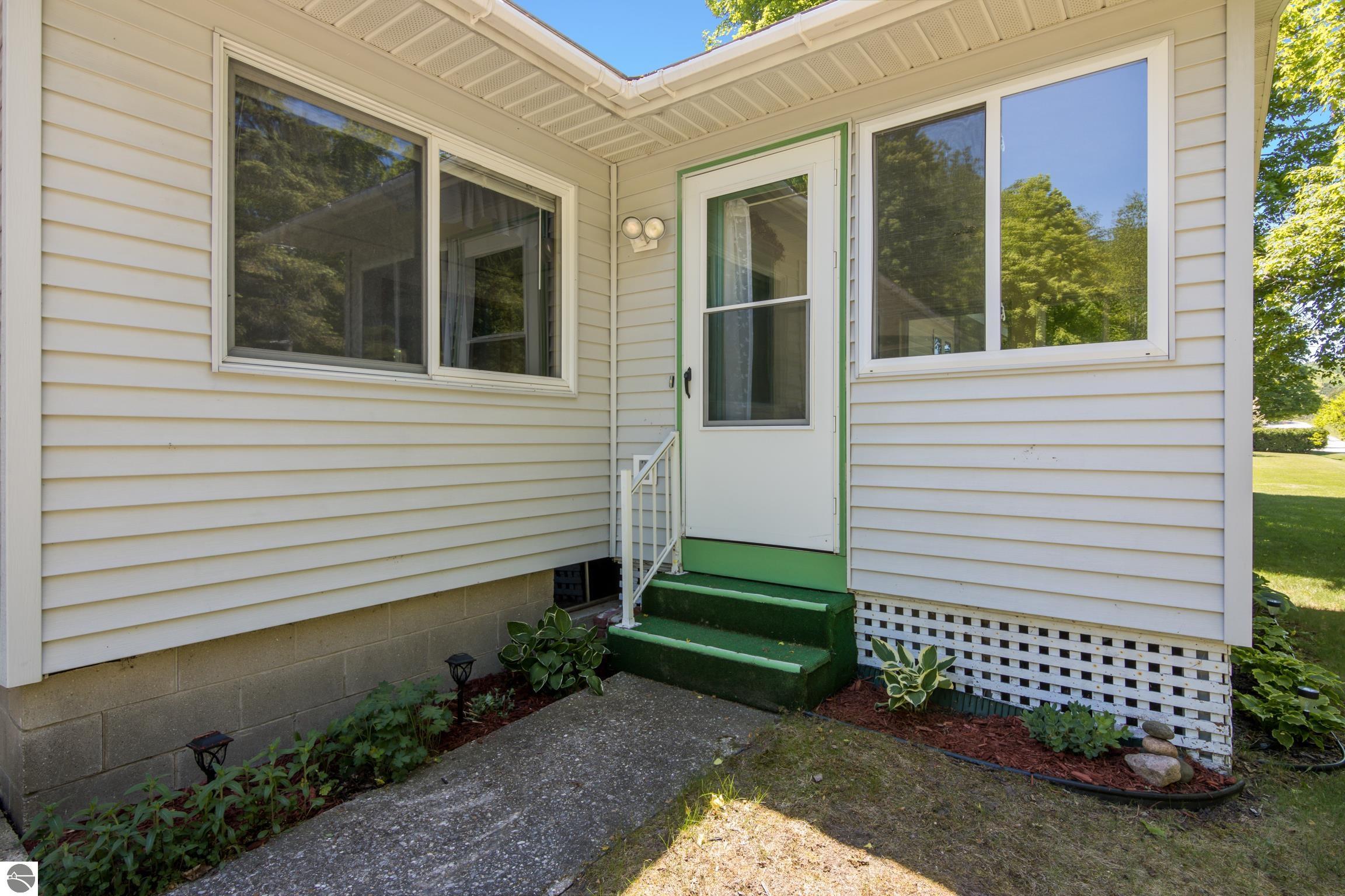 9364 N Manitou Trail, Northport, MI 49670 — Photo 6