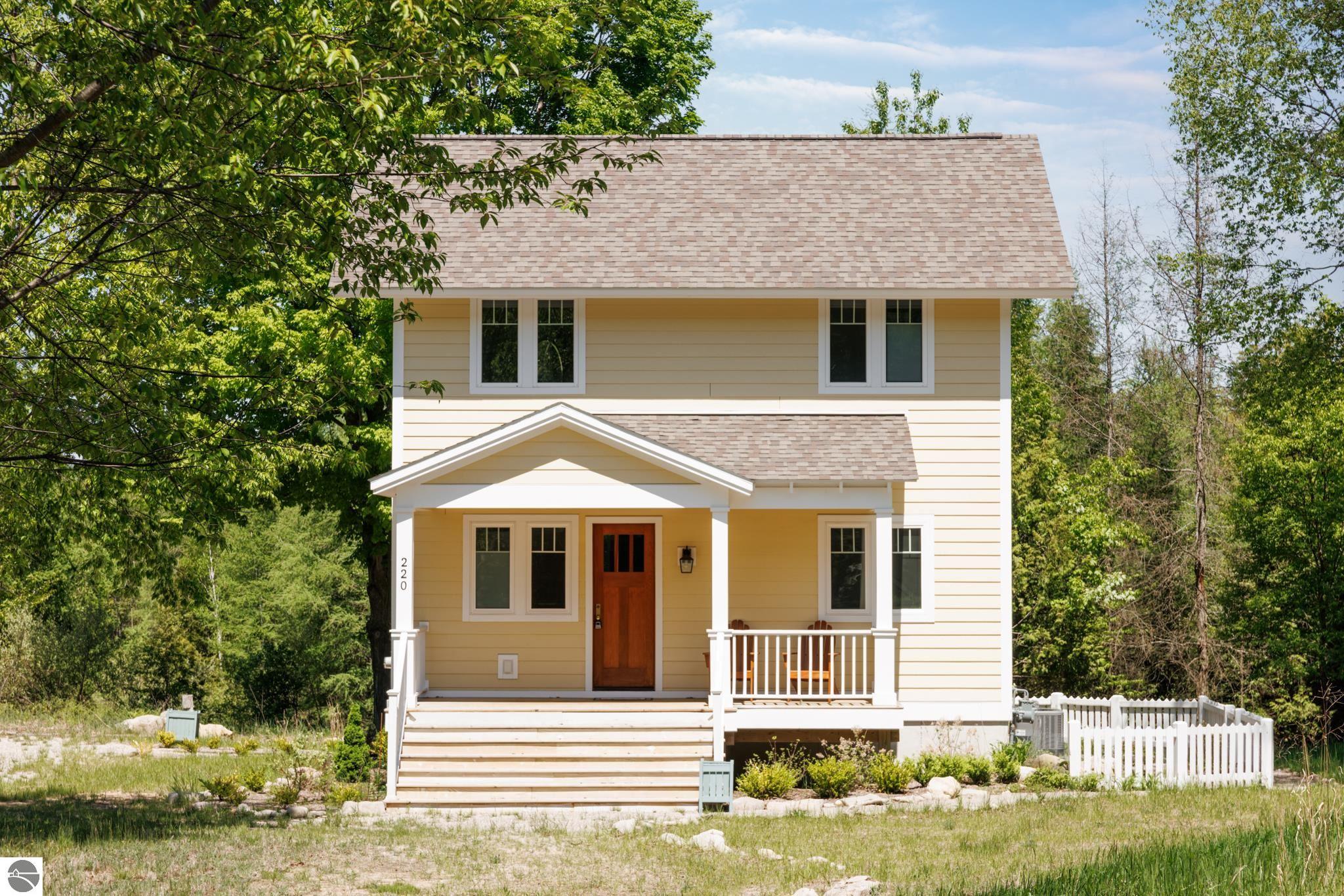 220 W Harbor Highway, Maple City, MI 49664 — Photo 21