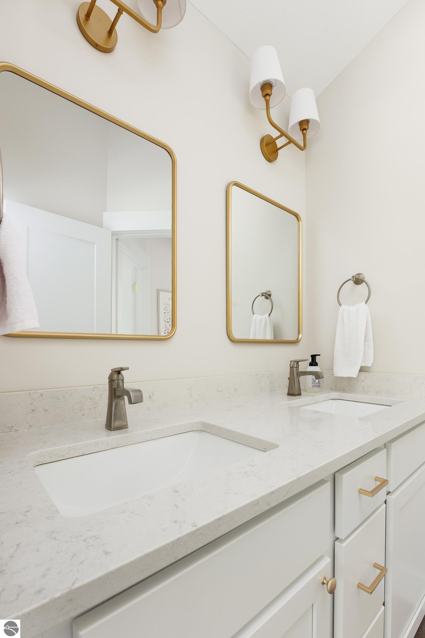 220 W Harbor Highway, Maple City, MI 49664 — Photo 47