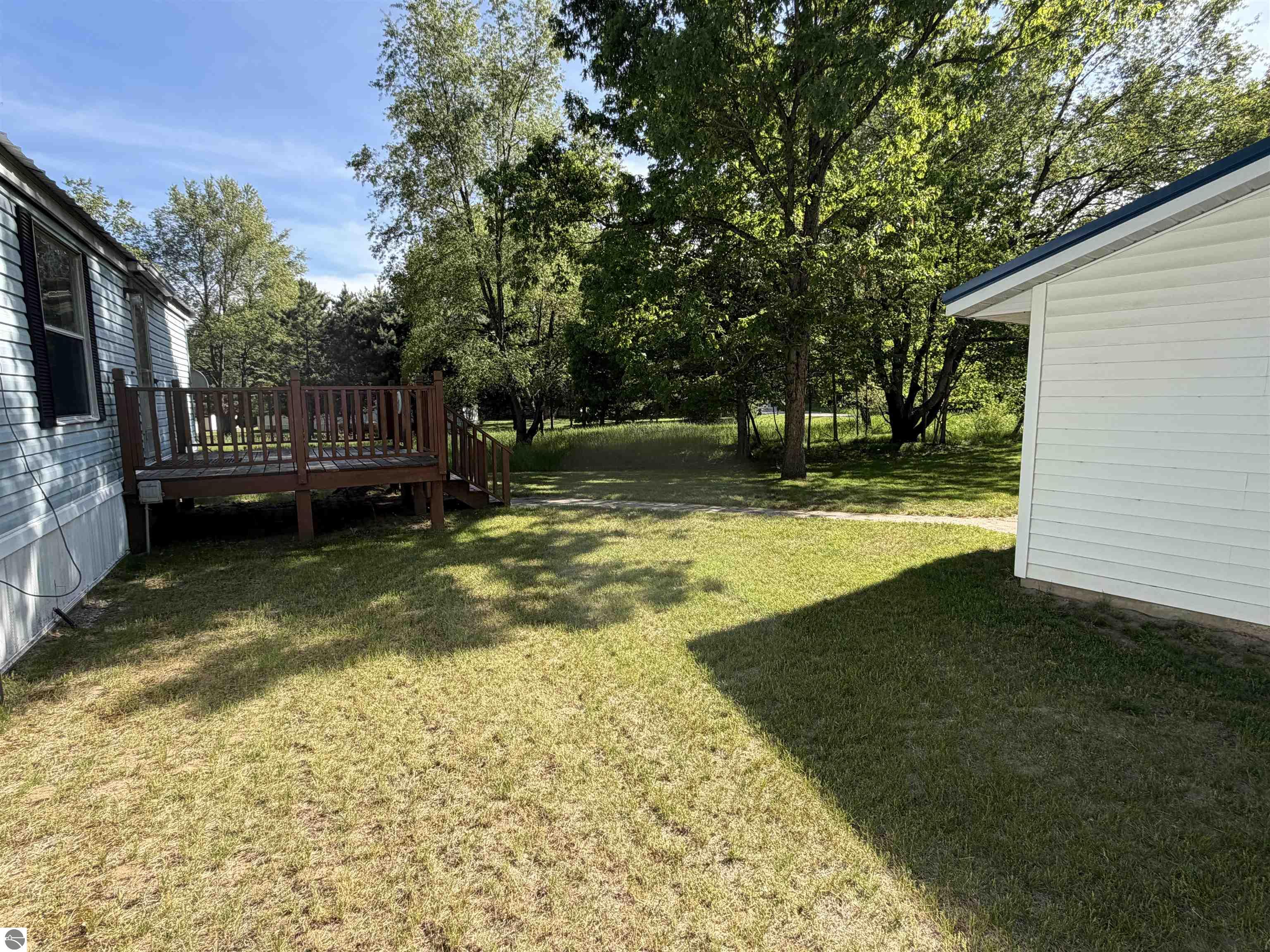 1010 Siesta Lane, Weidman, MI 48893 — Photo 3