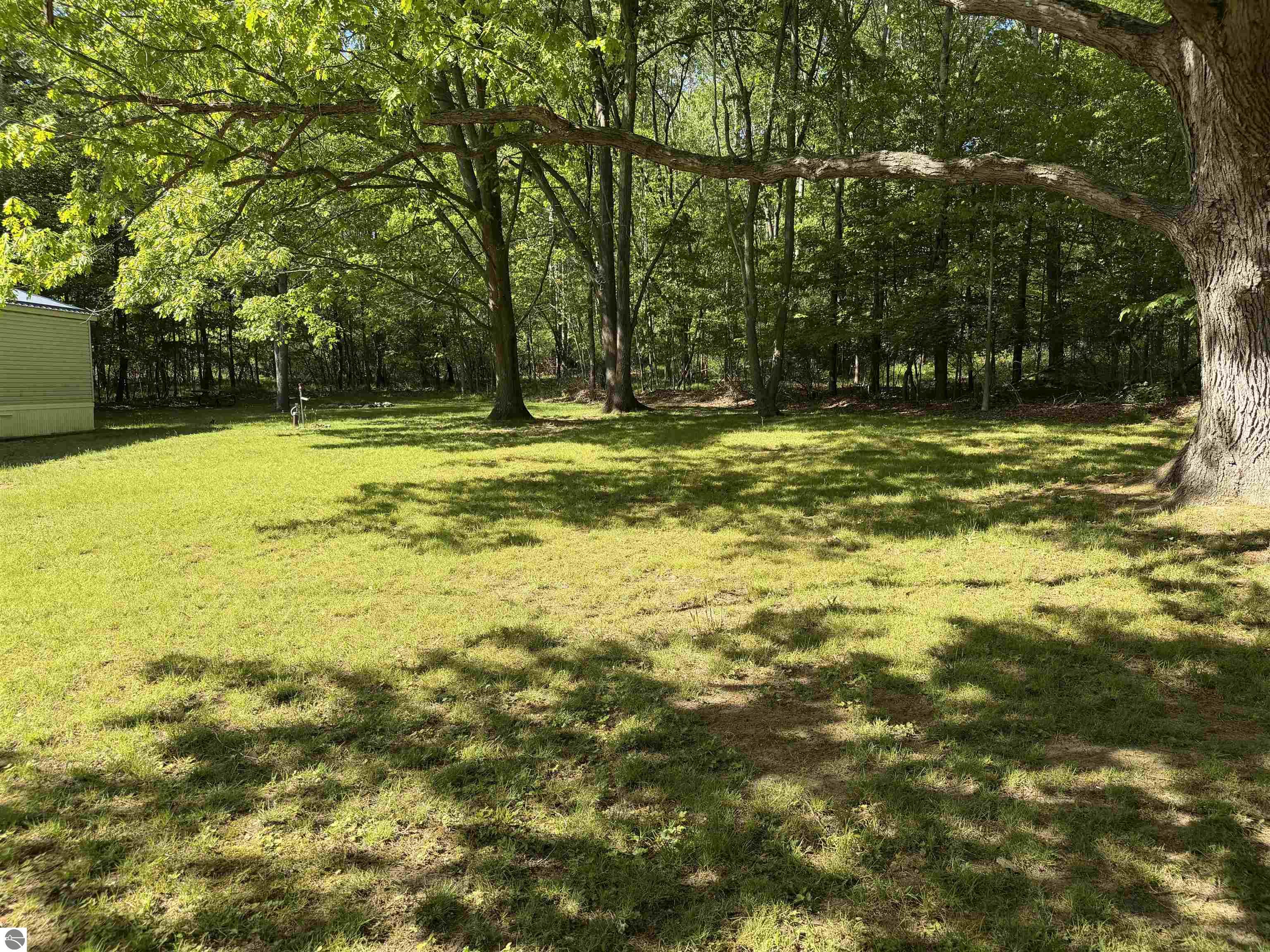 1010 Siesta Lane, Weidman, MI 48893 — Photo 4