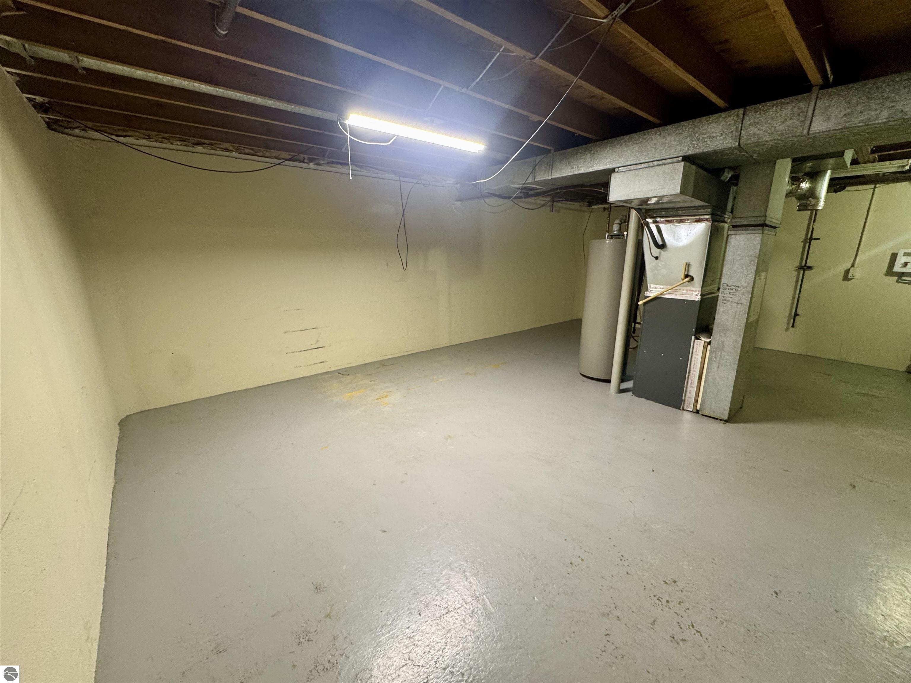 9502 B Montana Street, Oscoda, MI 48750 — Photo 12