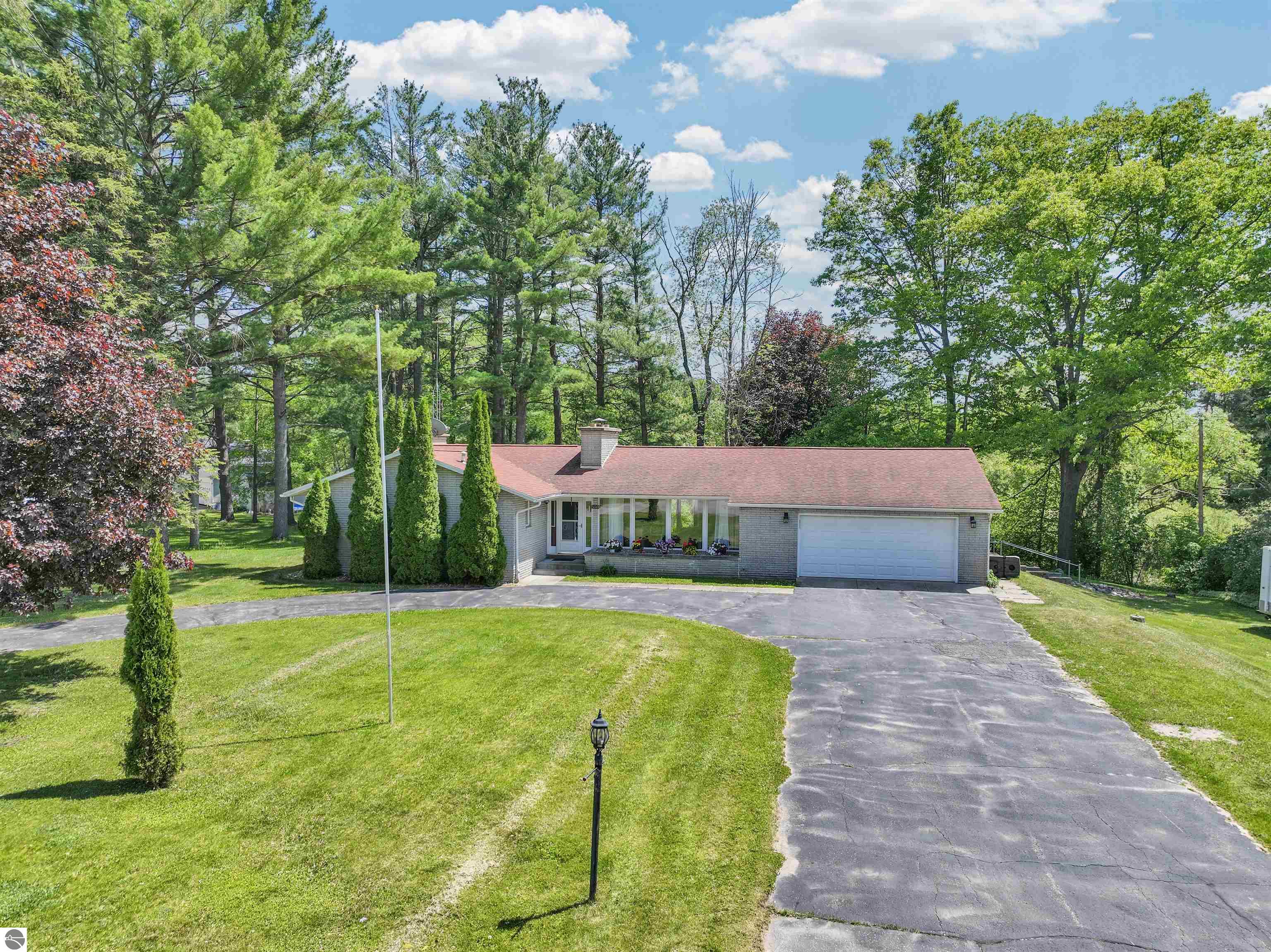 550 Henry Street, Lake City, MI 49651 — front exterior