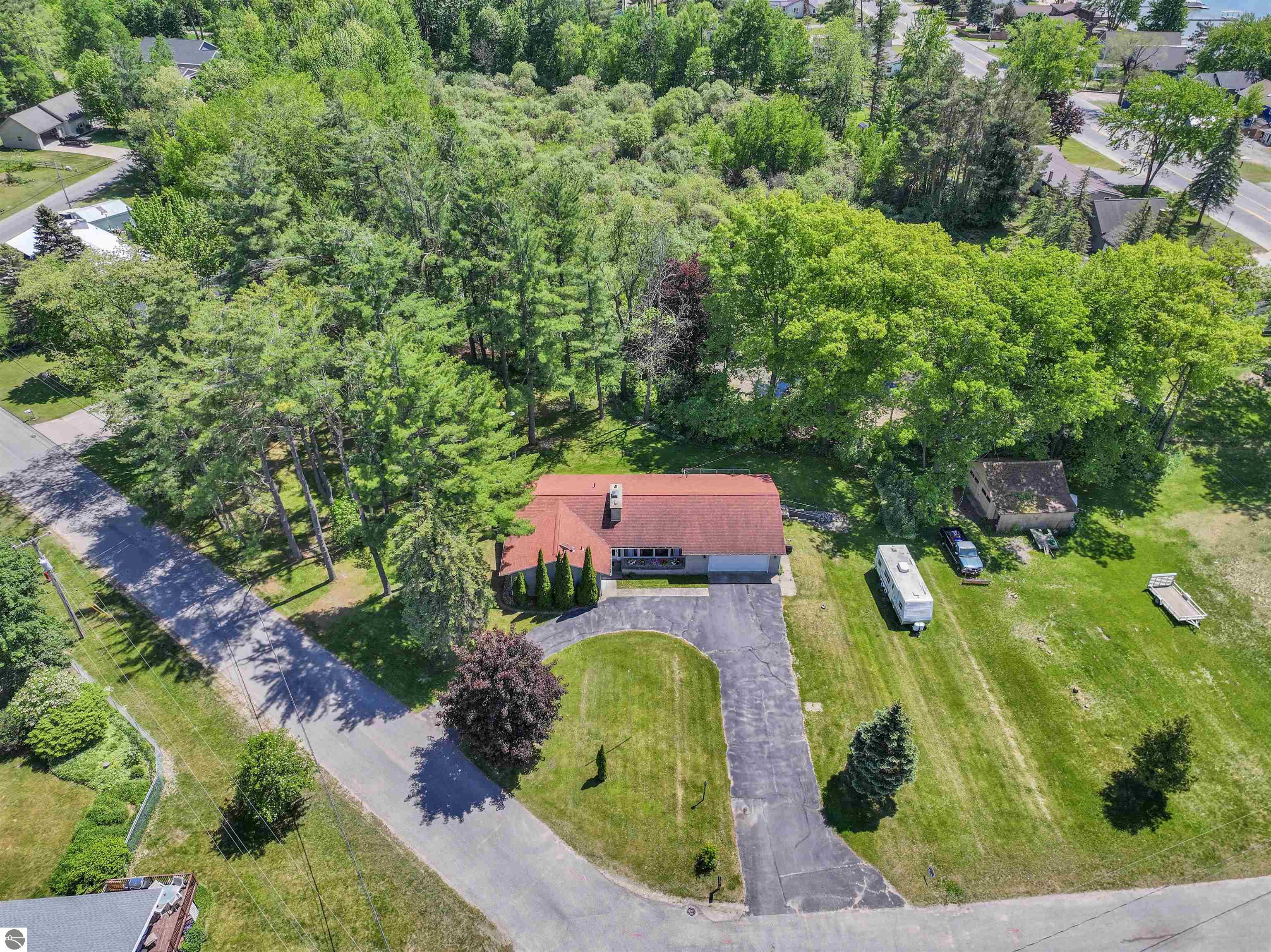 550 Henry Street, Lake City, MI 49651 — Photo 2