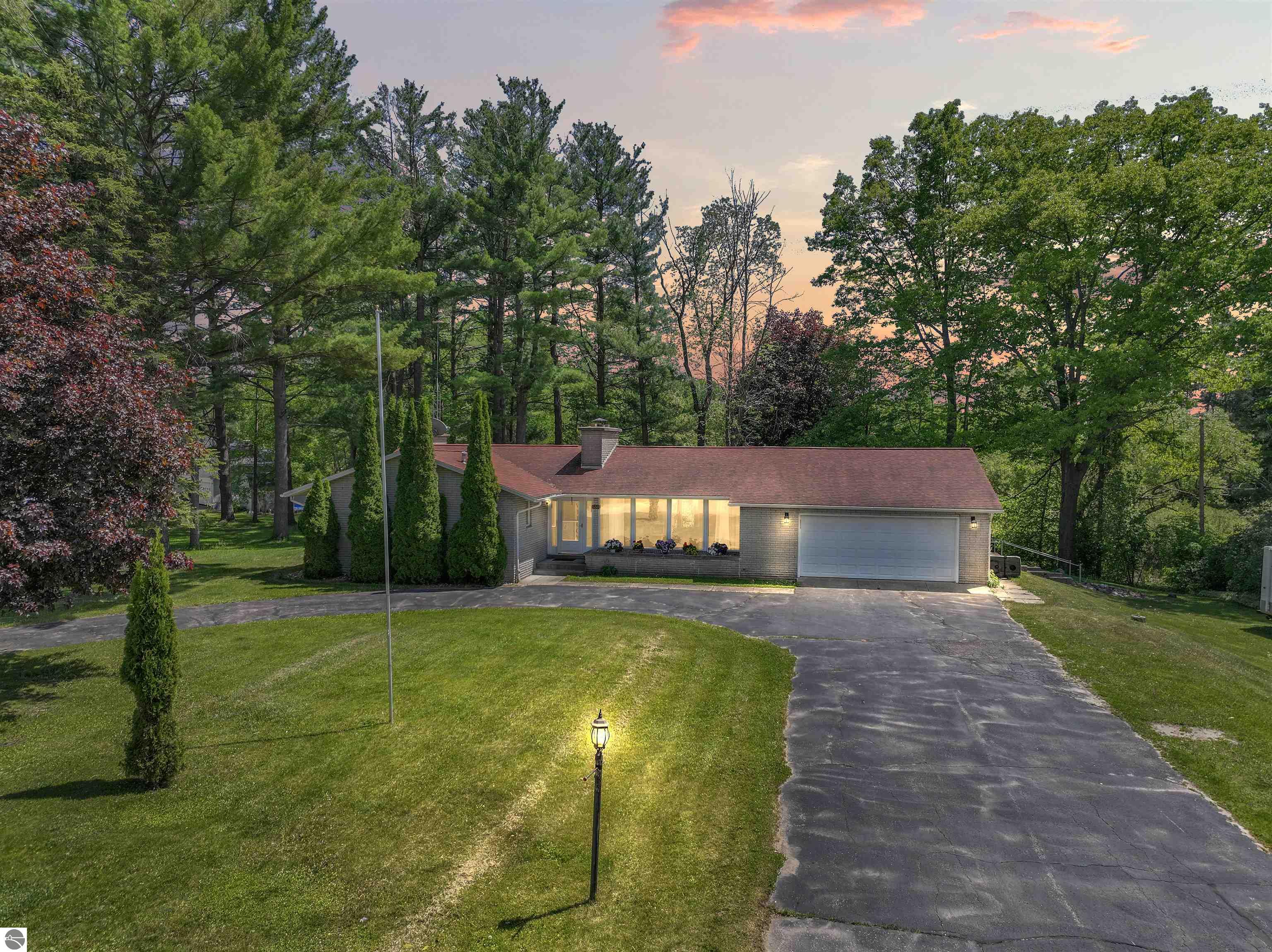 550 Henry Street, Lake City, MI 49651 — Photo 4