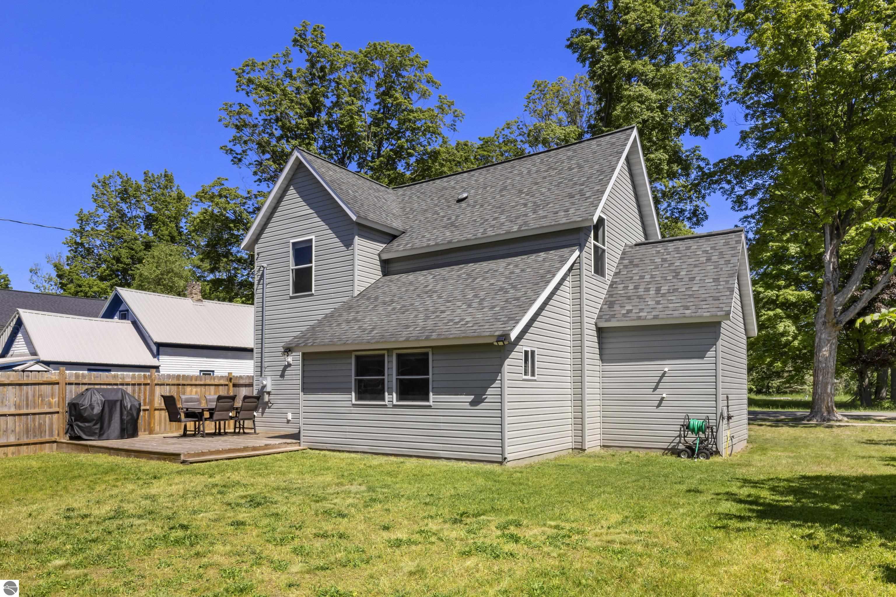 14641 Thompson Avenue, Thompsonville, MI 49683 — Photo 2