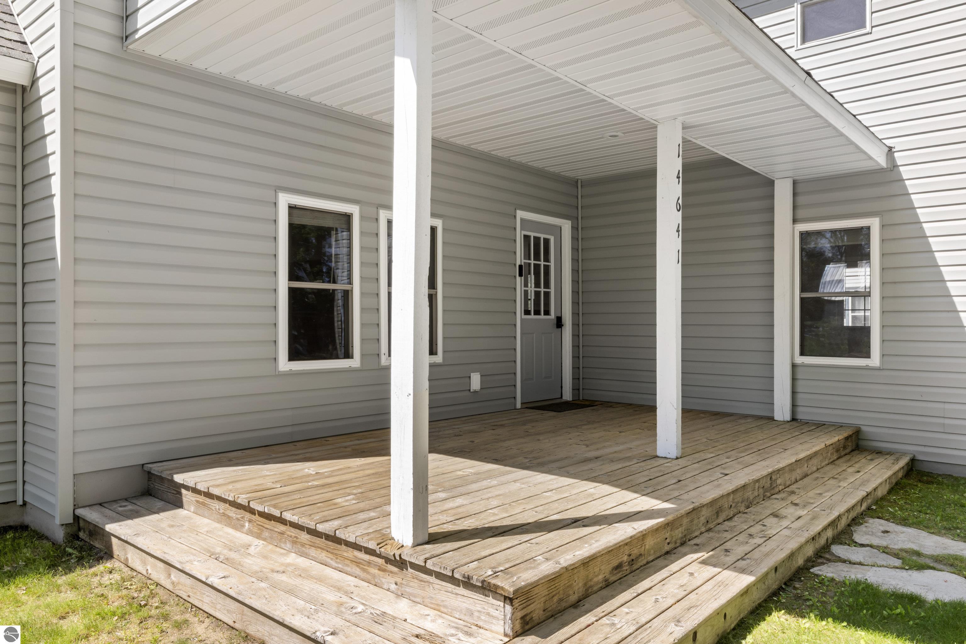 14641 Thompson Avenue, Thompsonville, MI 49683 — Photo 8