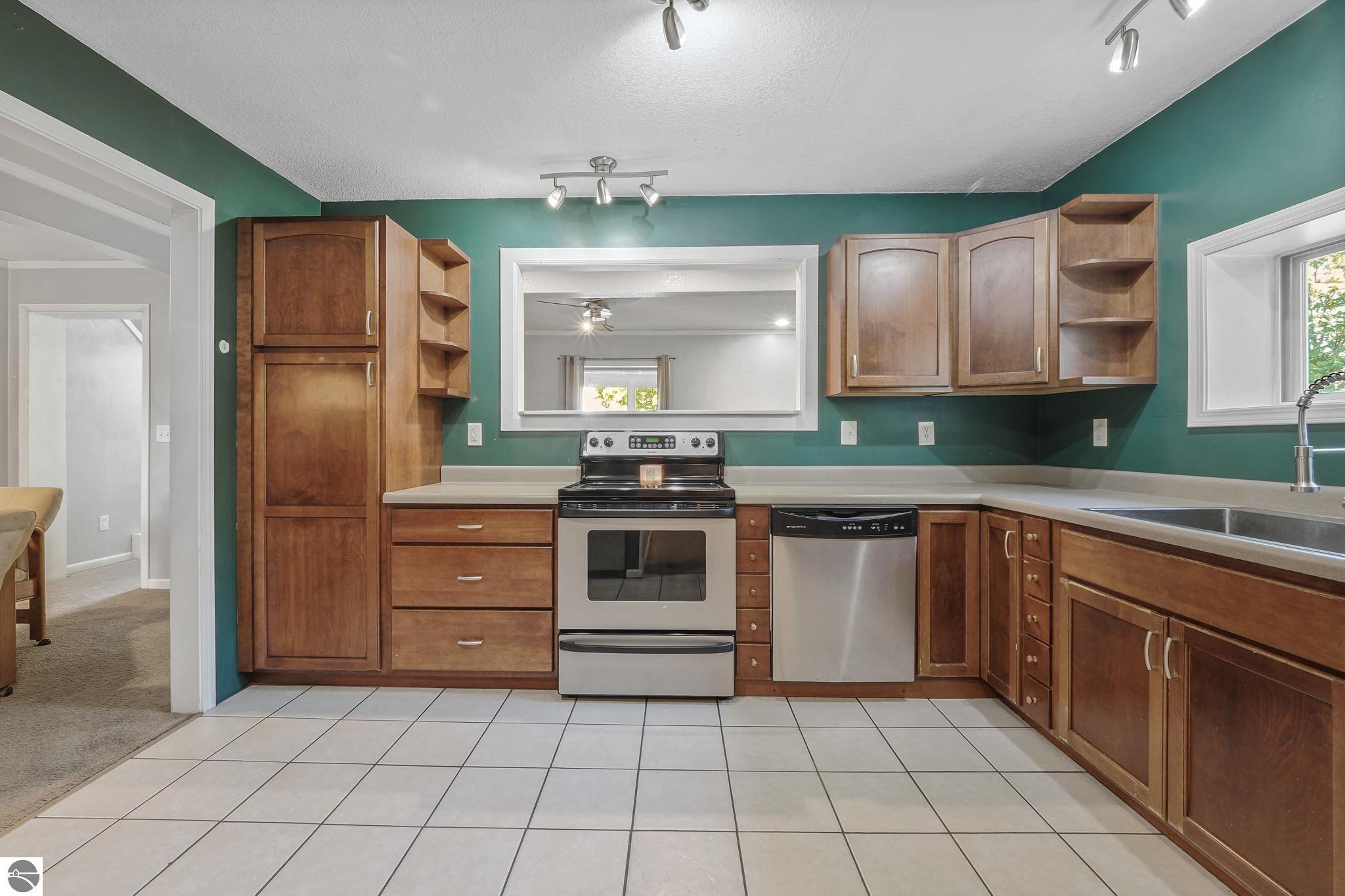 206 N Maple Street, Mancelona, MI 49659 — Photo 13