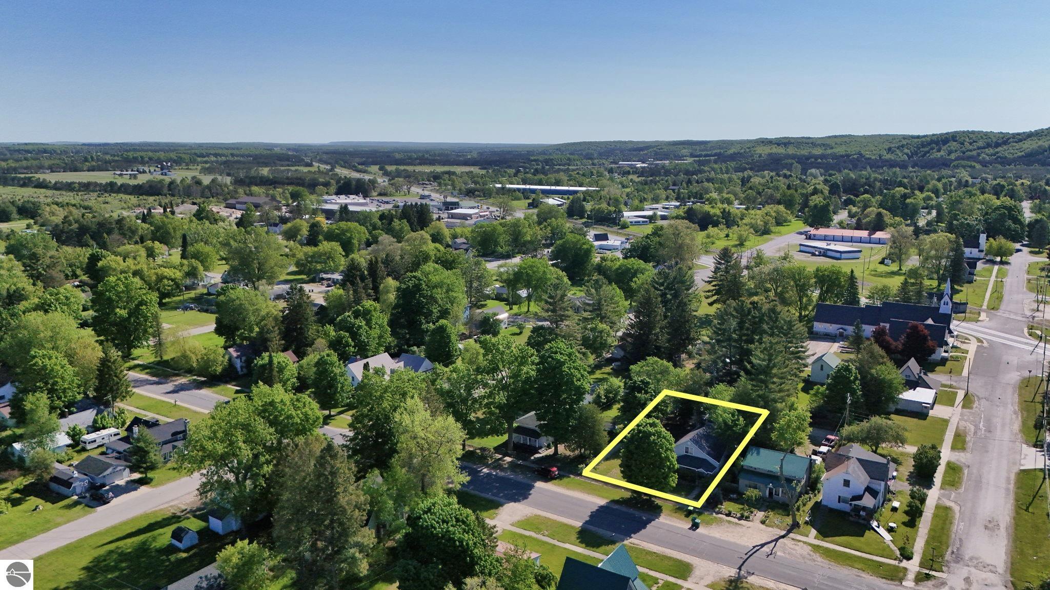 206 N Maple Street, Mancelona, MI 49659 — Photo 32