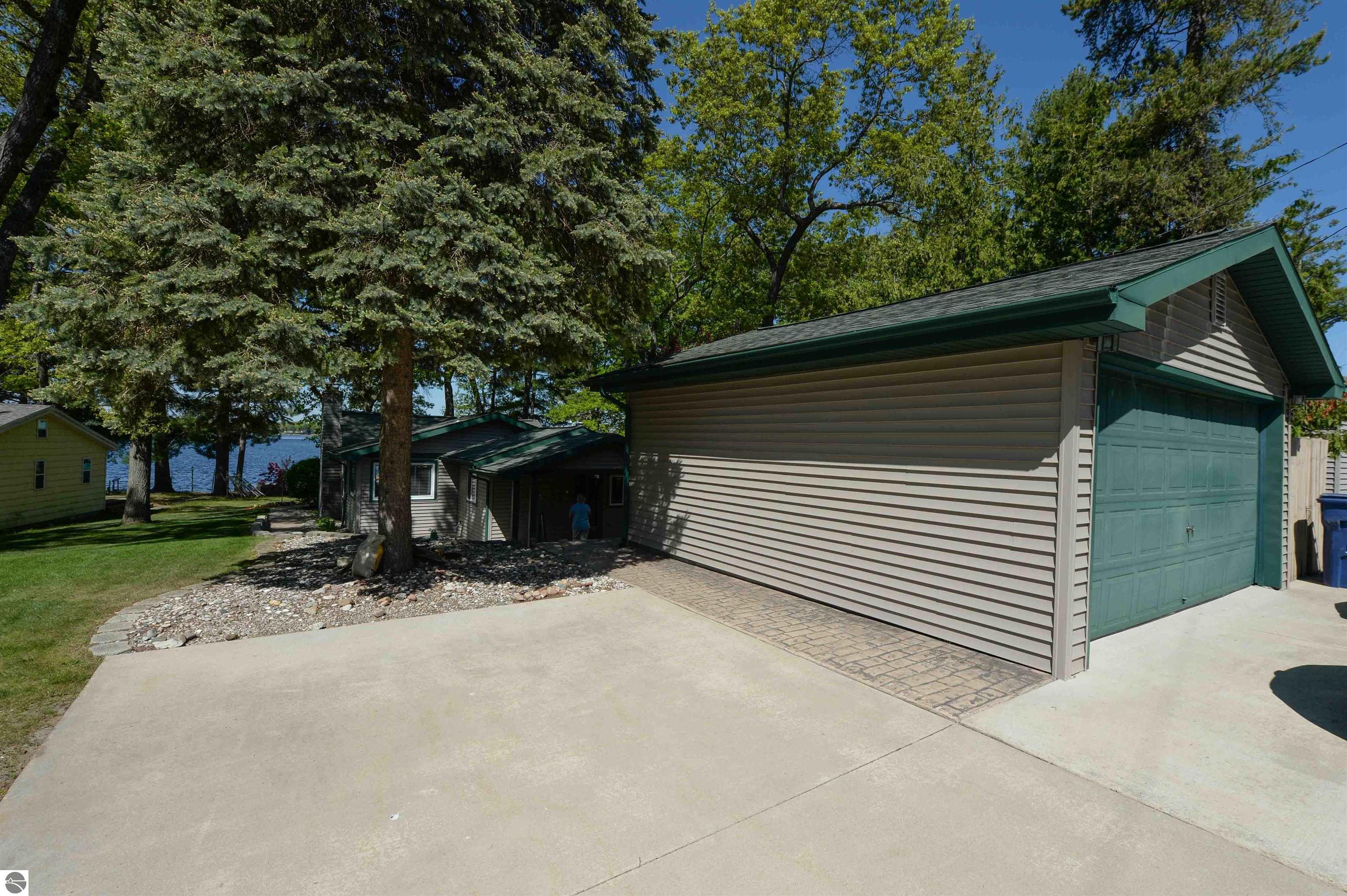7235 Loud Drive, Oscoda, MI 48750 — Photo 59