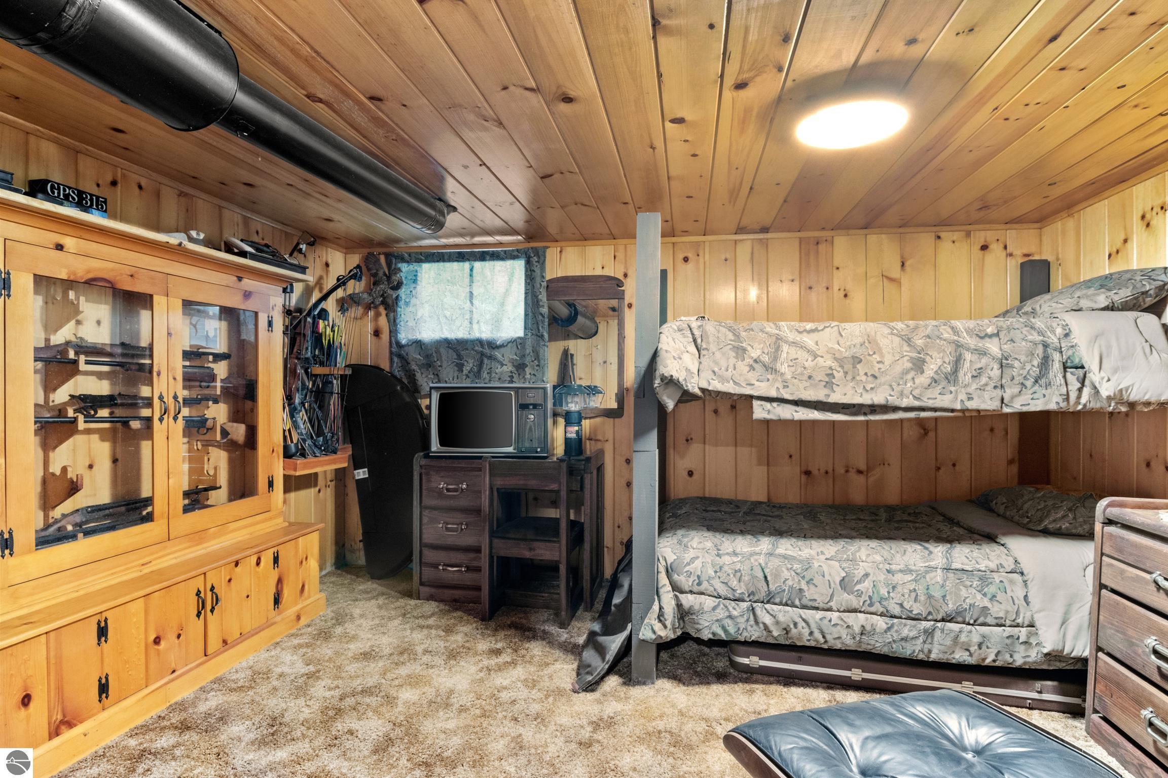 8401 S Sullivan Road, Cedar, MI 49621 — Photo 56