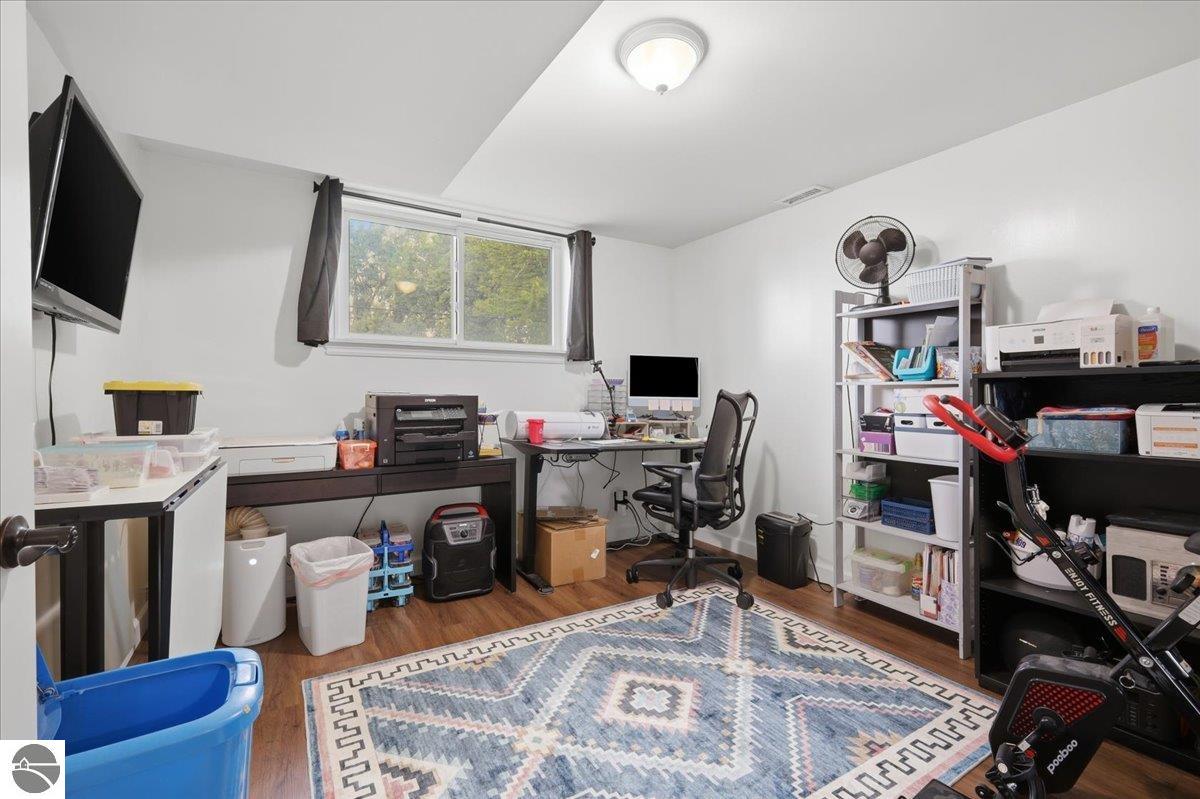 2561 Binghamton, Auburn Hills, MI 48326 — Photo 22