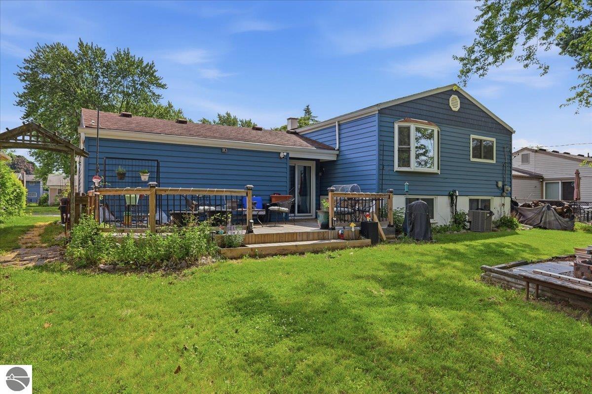 2561 Binghamton, Auburn Hills, MI 48326 — Photo 25