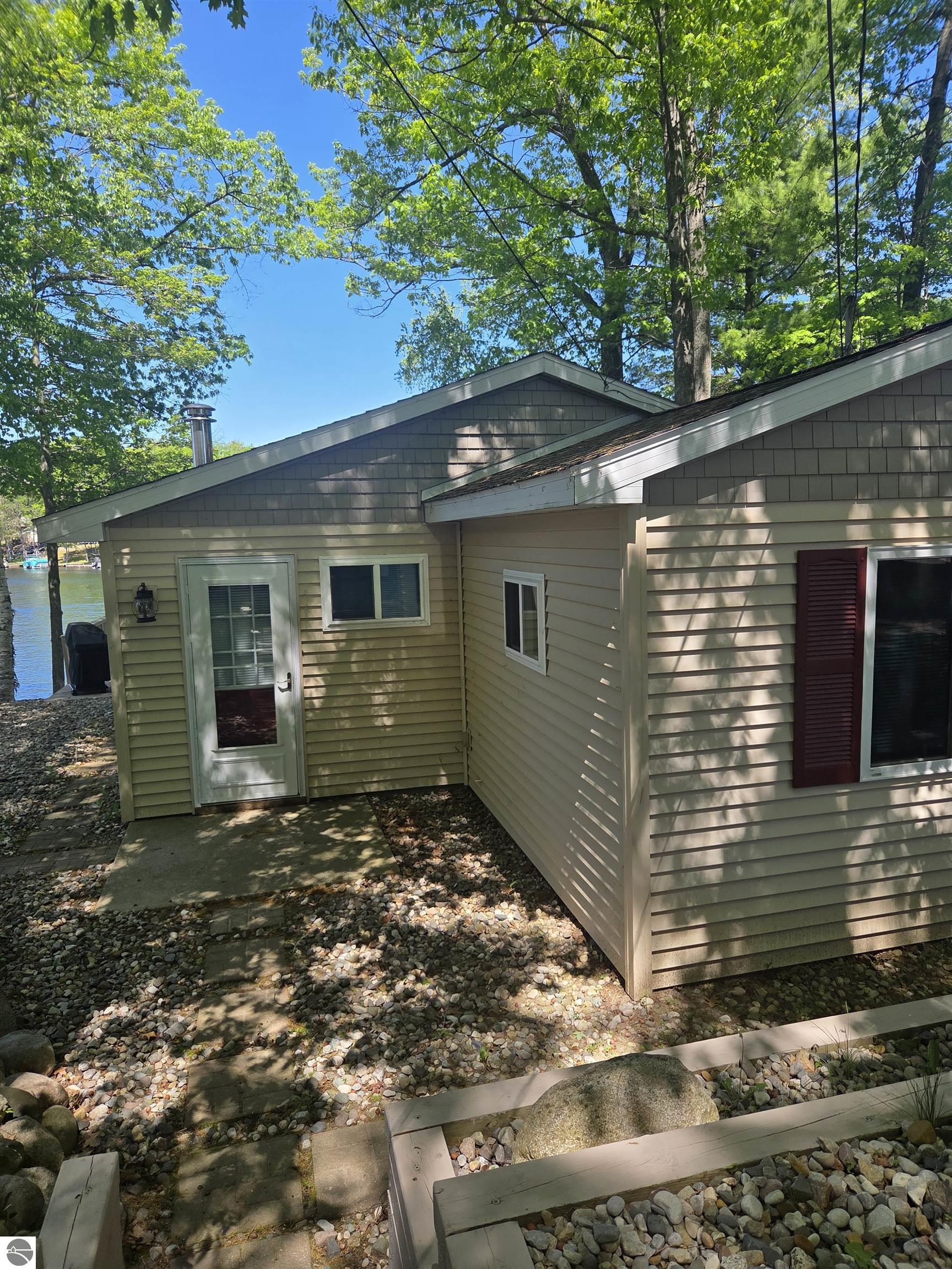 7840 Campbell Avenue, Hale, MI 48739 — Photo 2