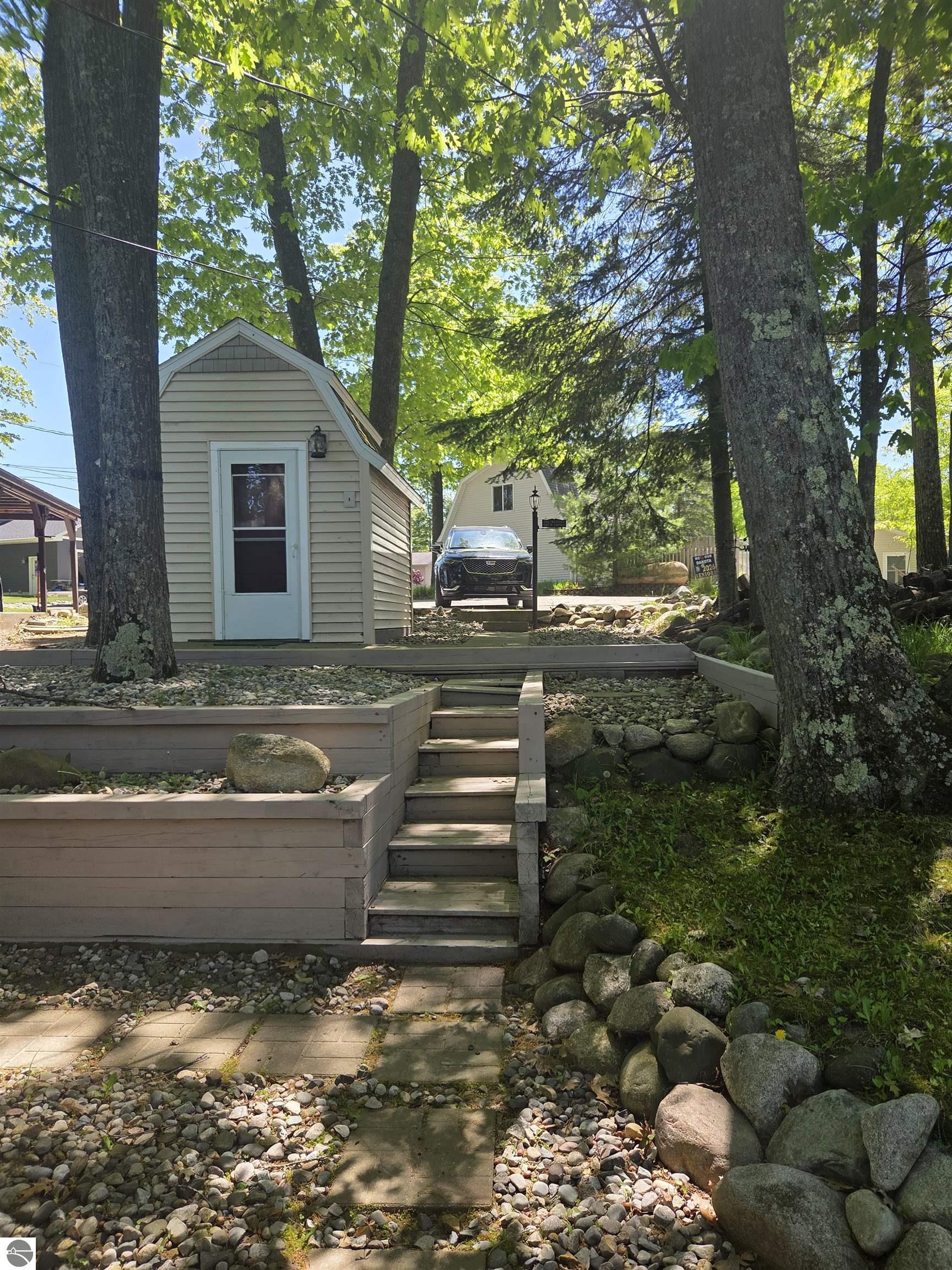 7840 Campbell Avenue, Hale, MI 48739 — Photo 3