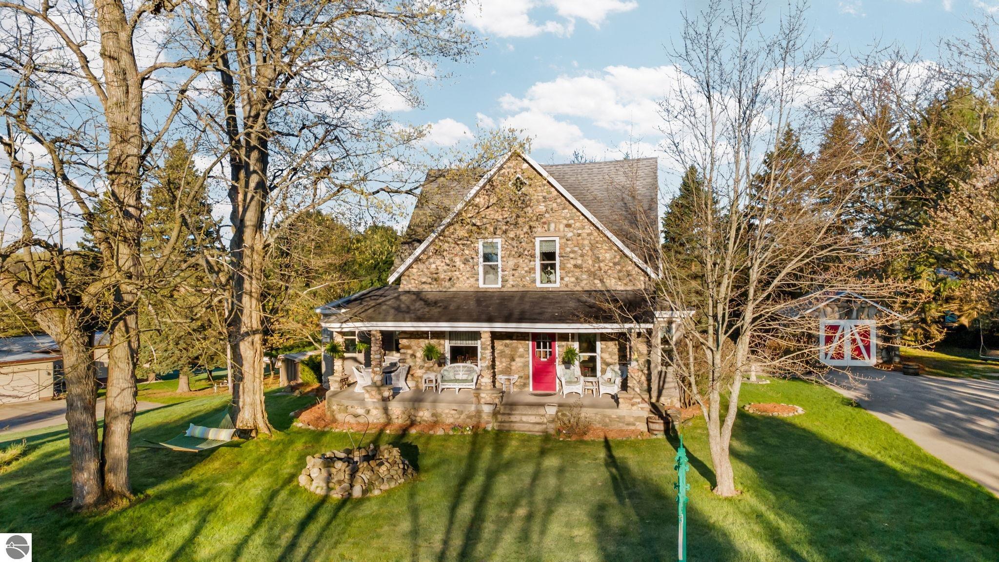 6758 Clam Lake Drive, Bellaire, MI 49615 — Photo 34
