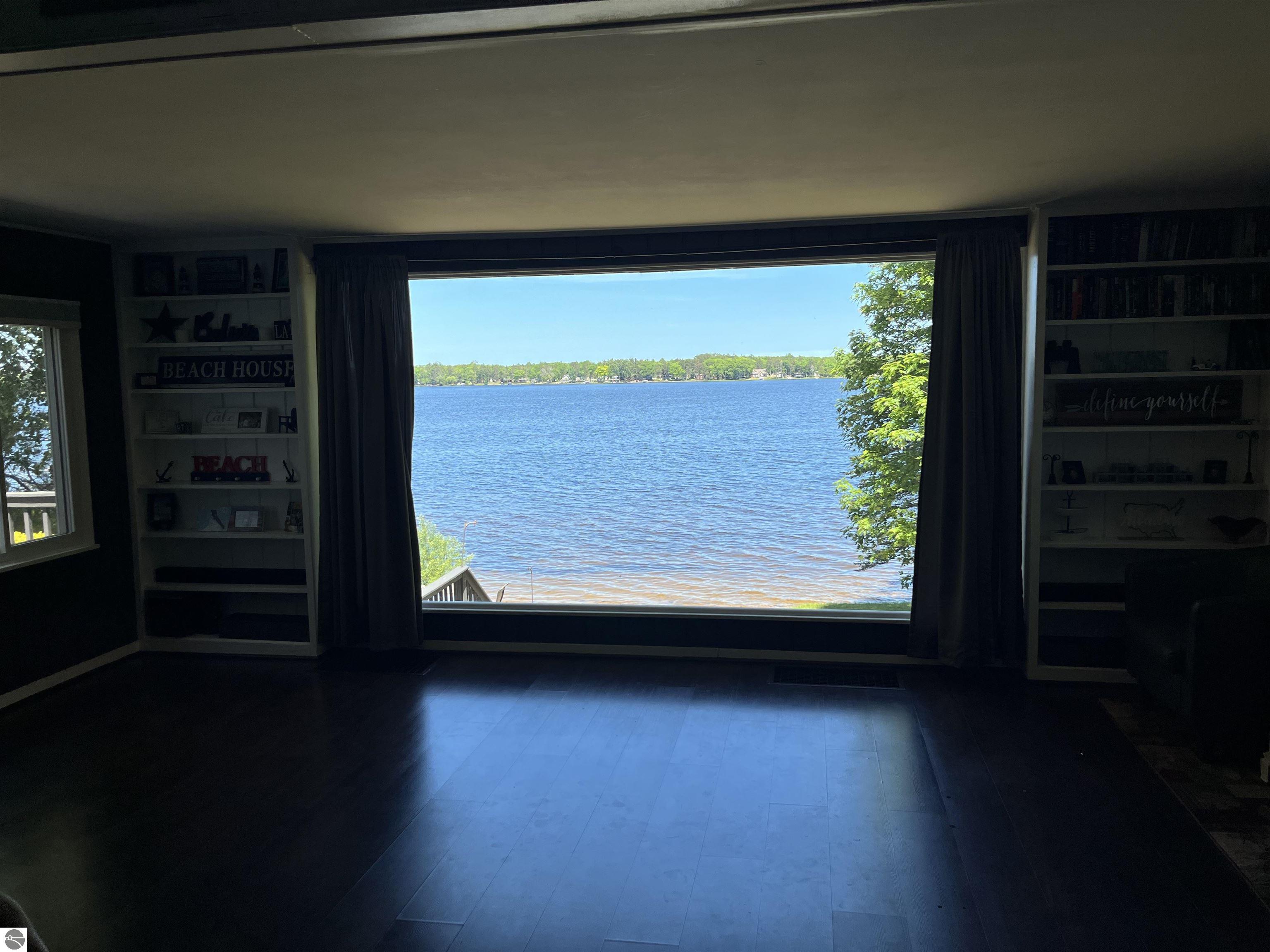 6466 Westshore Drive, Oscoda, MI 48750 — Photo 16