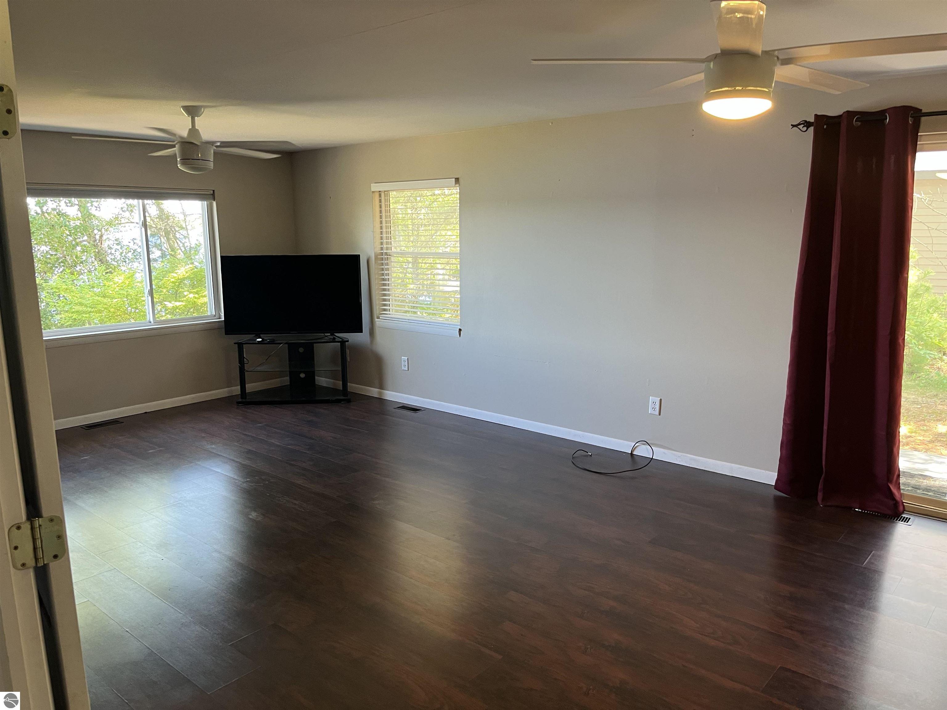 6466 Westshore Drive, Oscoda, MI 48750 — Photo 10