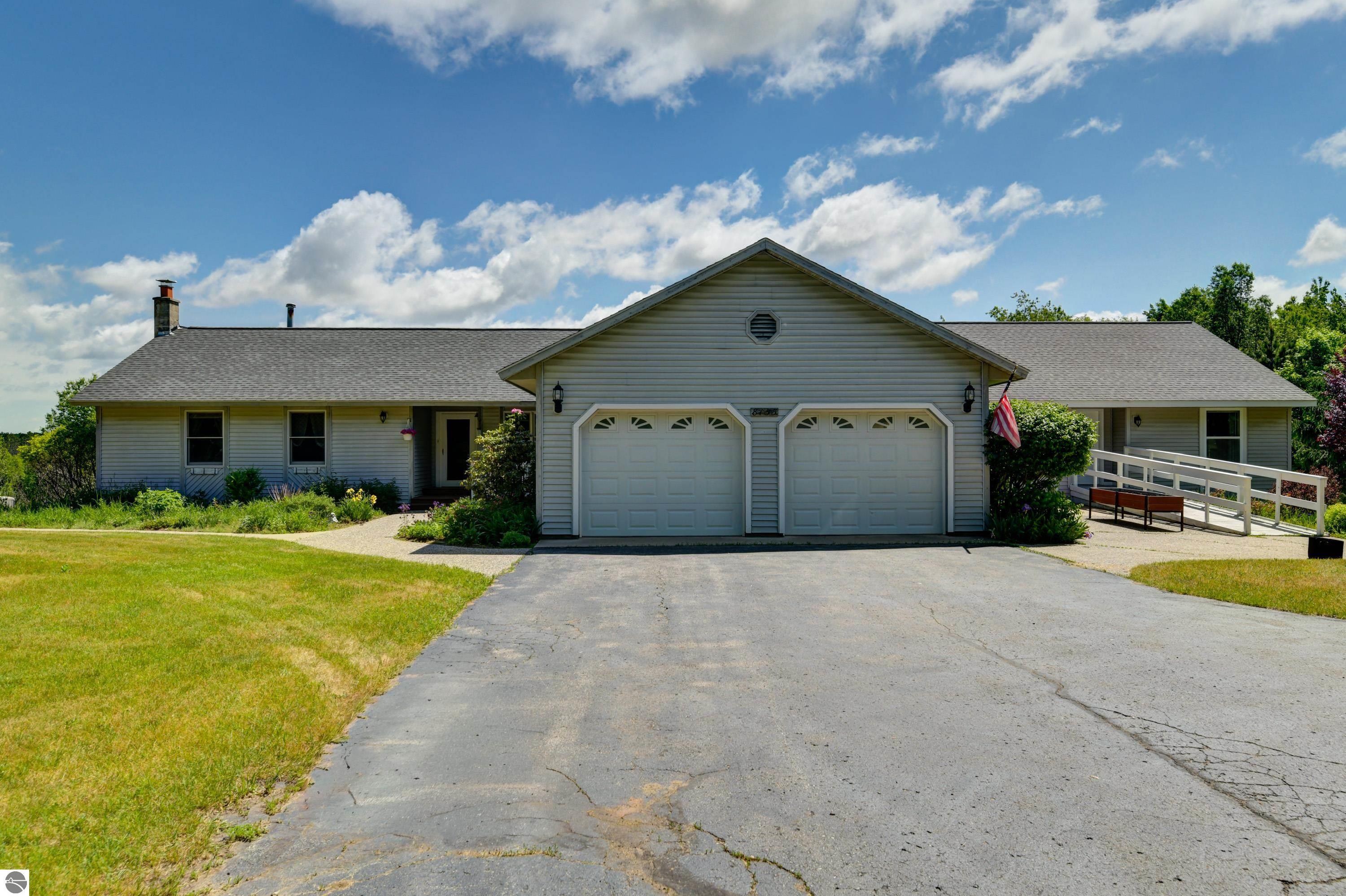 8155 Blackman Road, Kingsley, MI 49649 — Photo 2