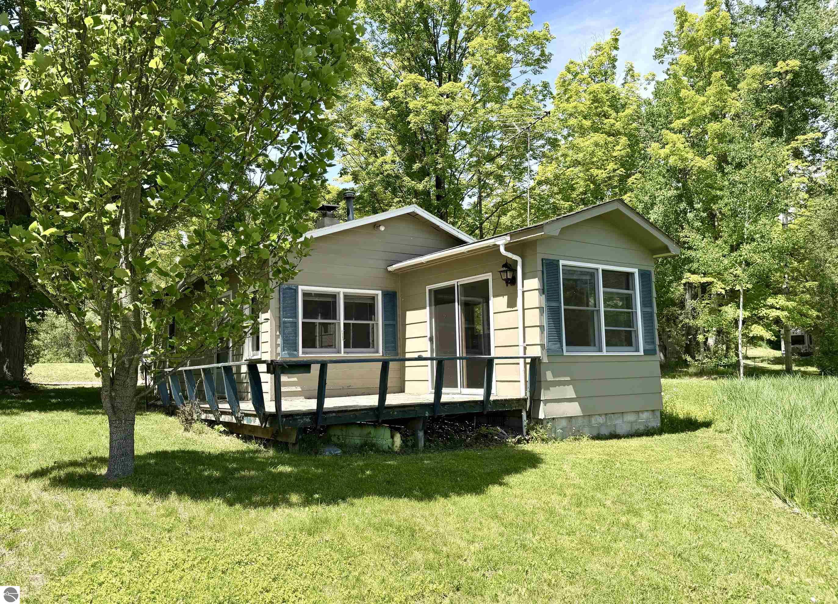 8614 Pete's Landing, Ellsworth, MI 49729 — Photo 12
