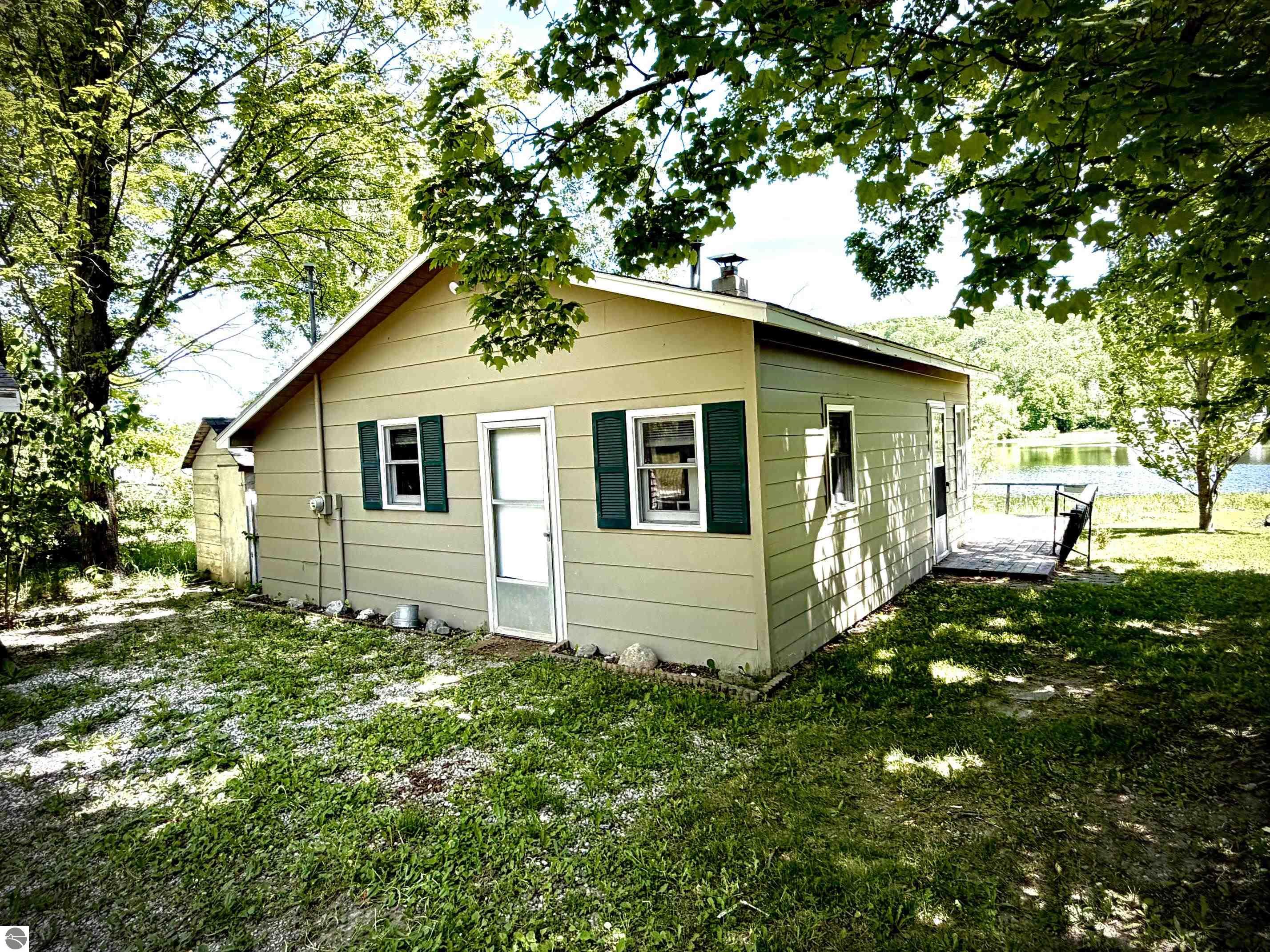 8614 Pete's Landing, Ellsworth, MI 49729 — Photo 28