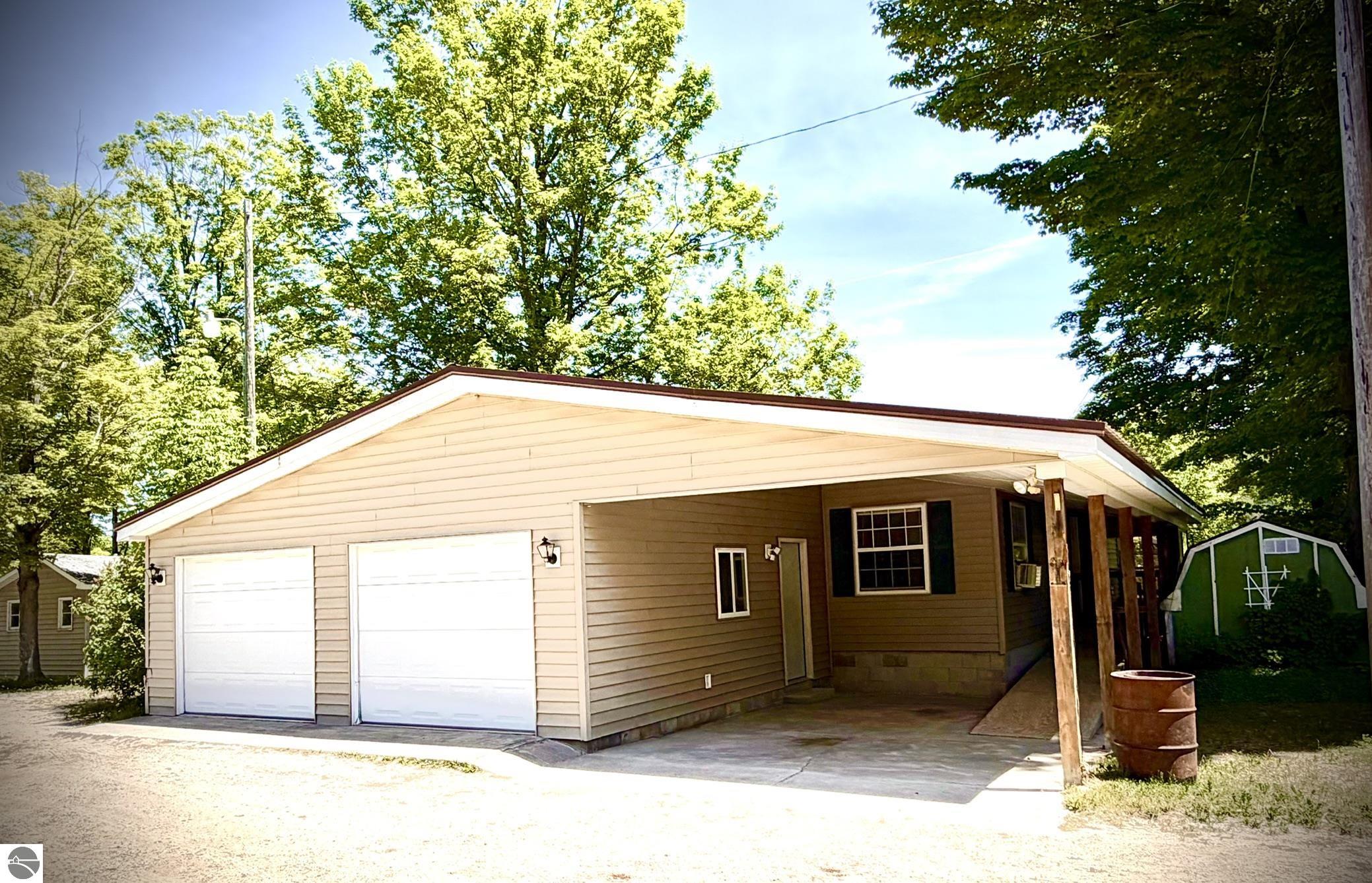 8614 Pete's Landing, Ellsworth, MI 49729 — Photo 8