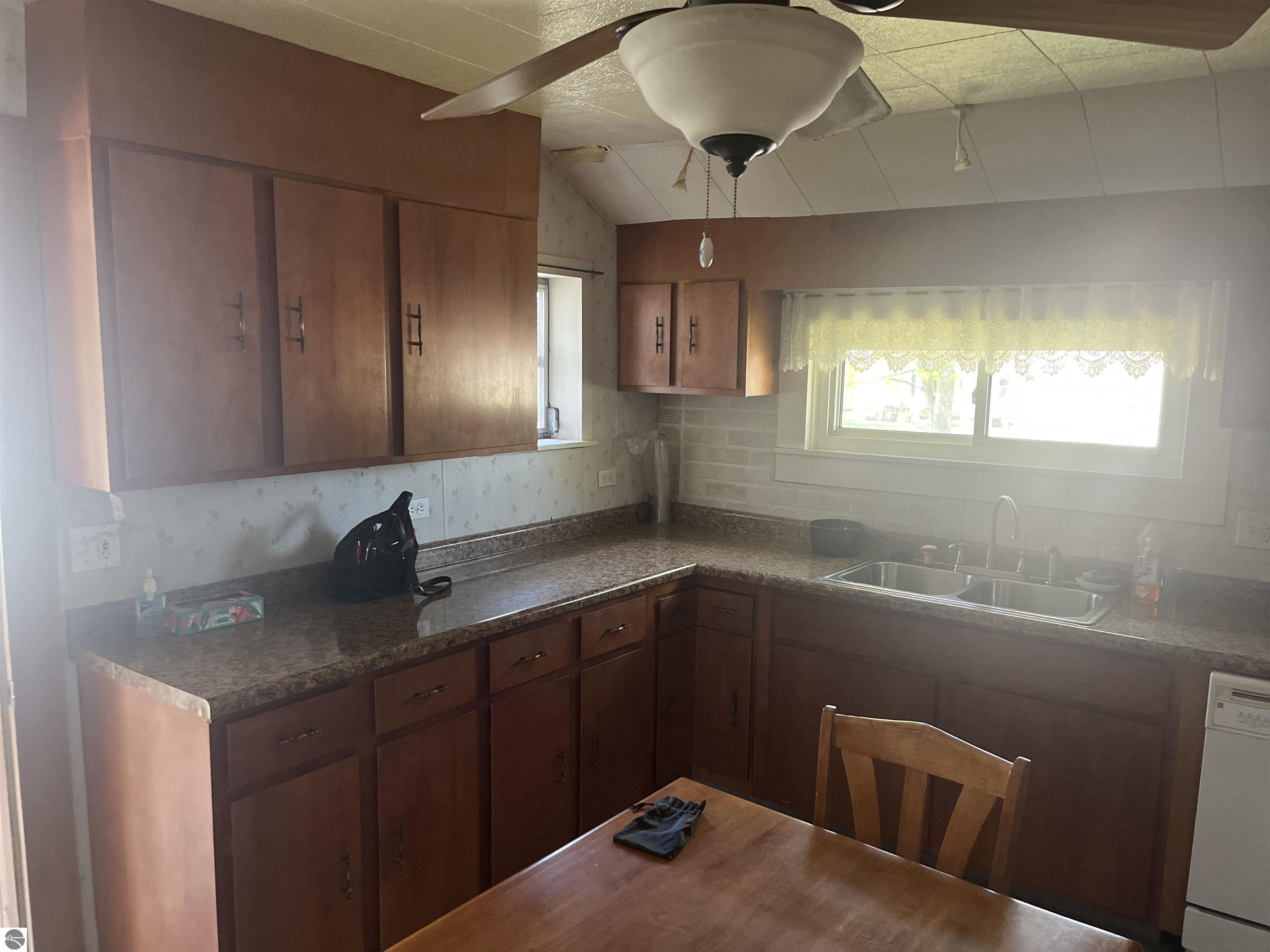 200 Second Avenue, Tawas City, MI 48763 — Photo 13