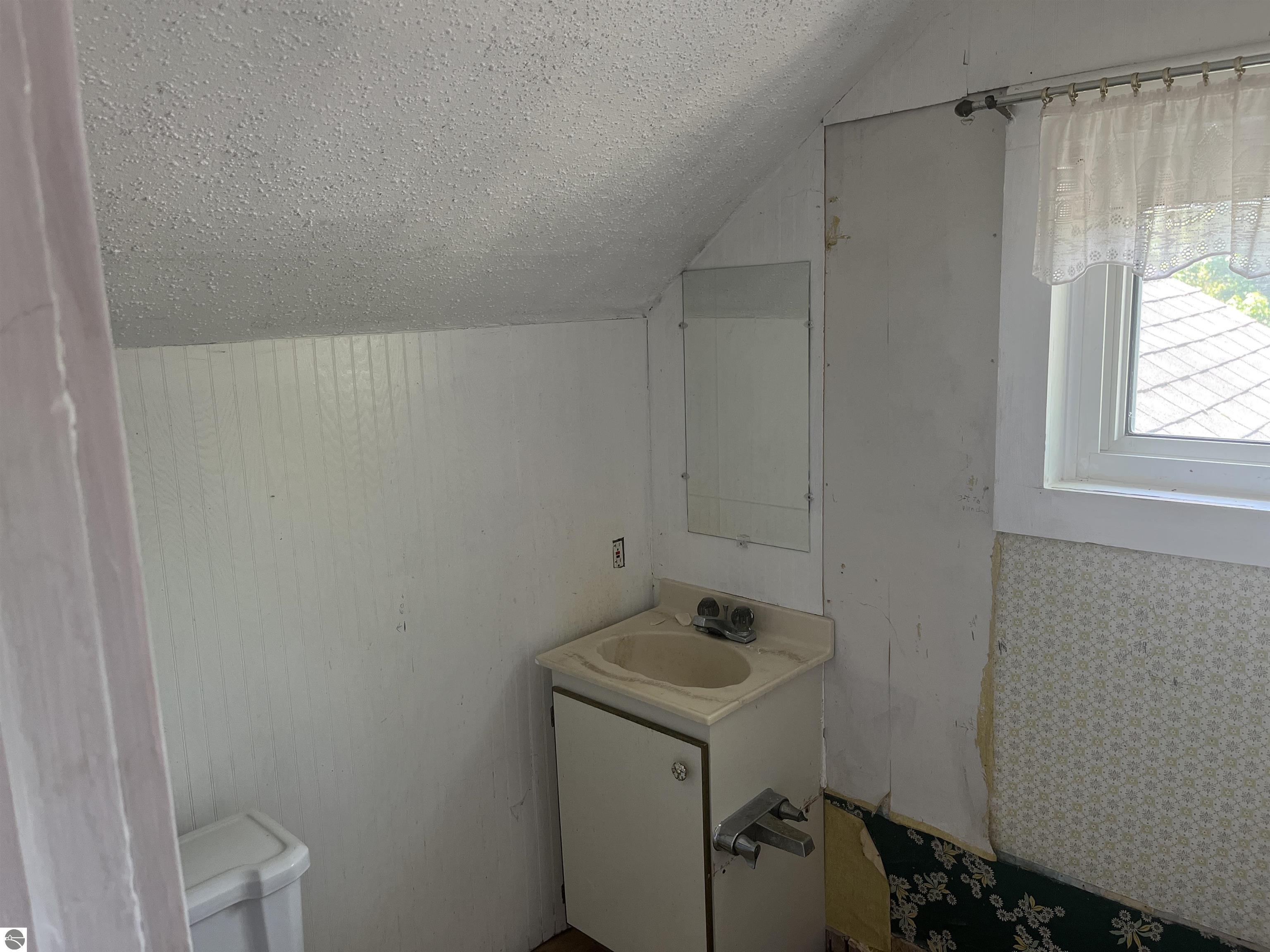 200 Second Avenue, Tawas City, MI 48763 — Photo 45