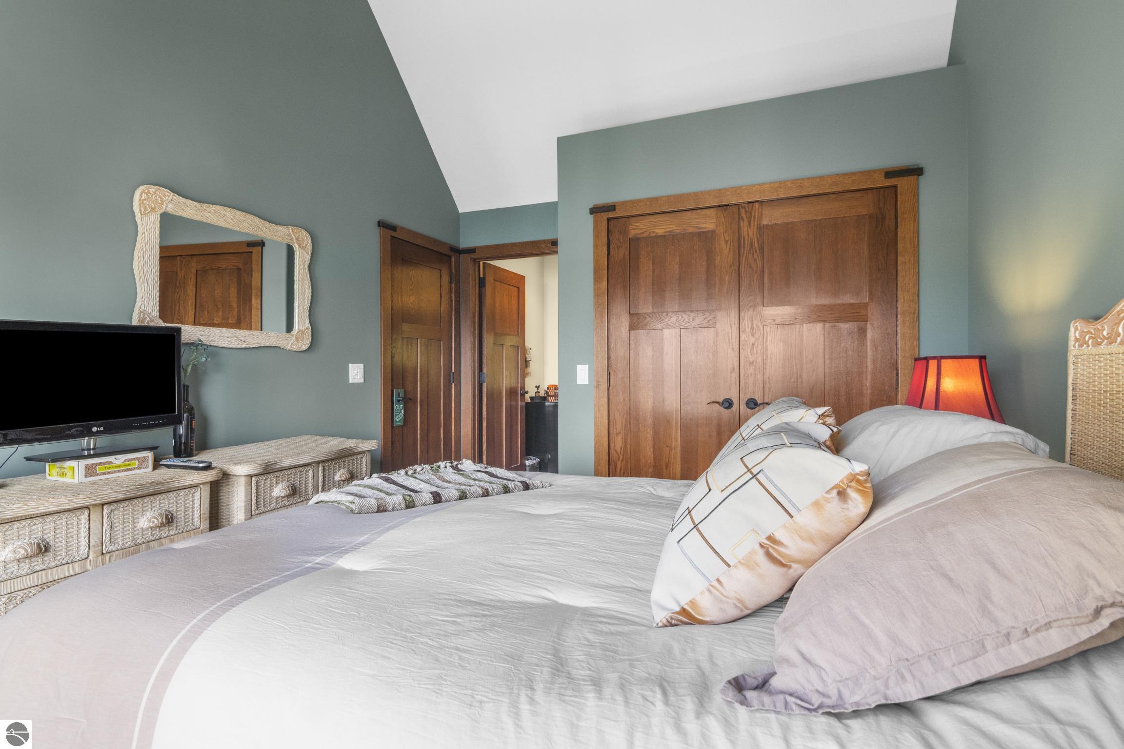 10242 E Elk Lake Drive, Rapid City, MI 49676 — Photo 47