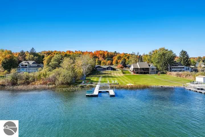 553 S Lake Shore Drive on Lake Leelanau