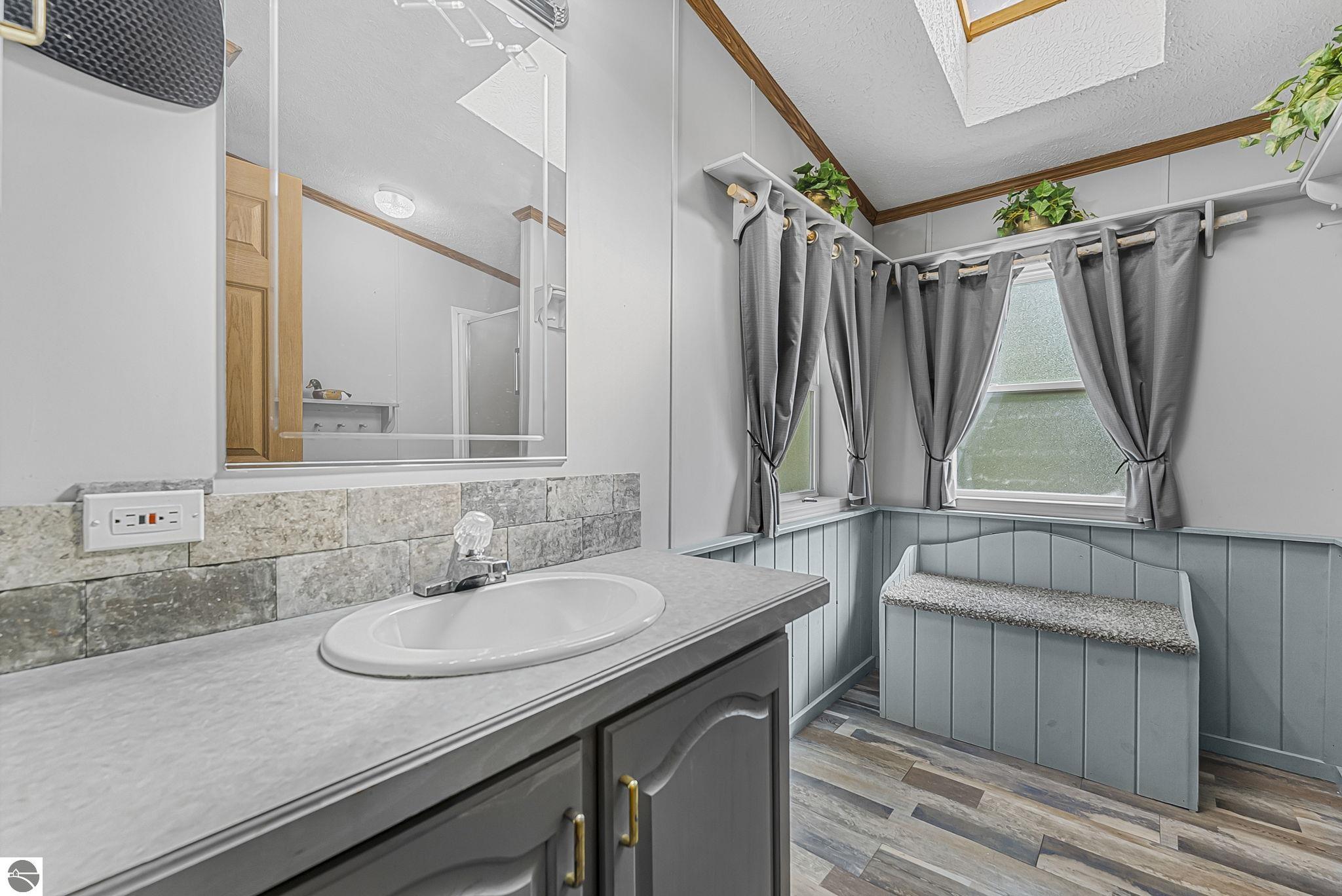 11486 Old Us Hwy 131, Fife Lake, MI 49633 — Photo 17