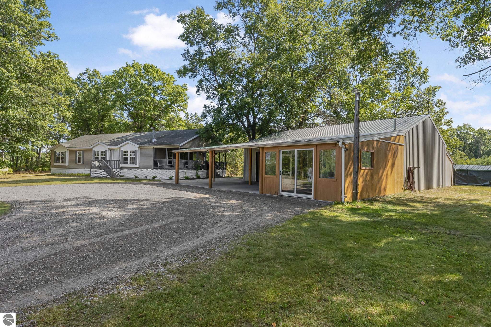 11486 Old Us Hwy 131, Fife Lake, MI 49633 — Photo 20