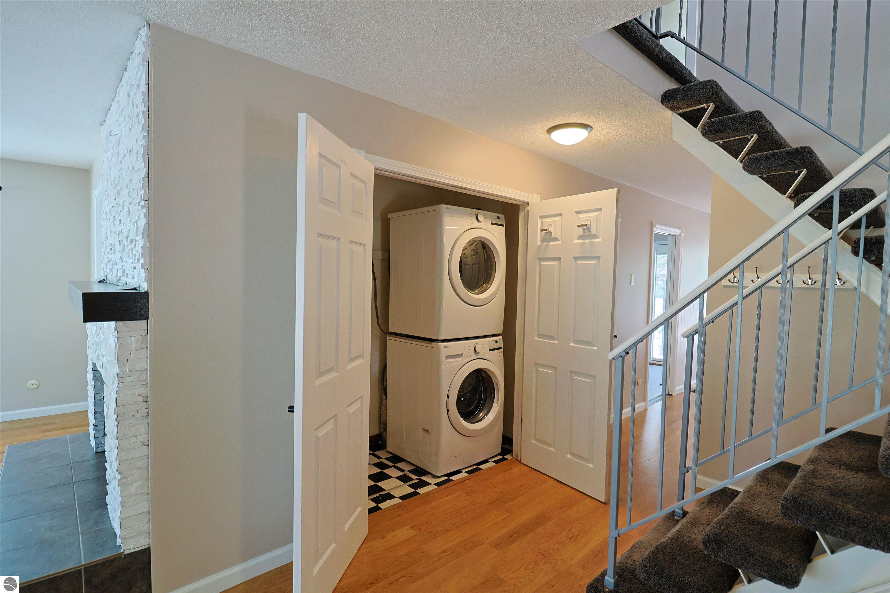 326 John Street, Clare, MI 48617 — Photo 17