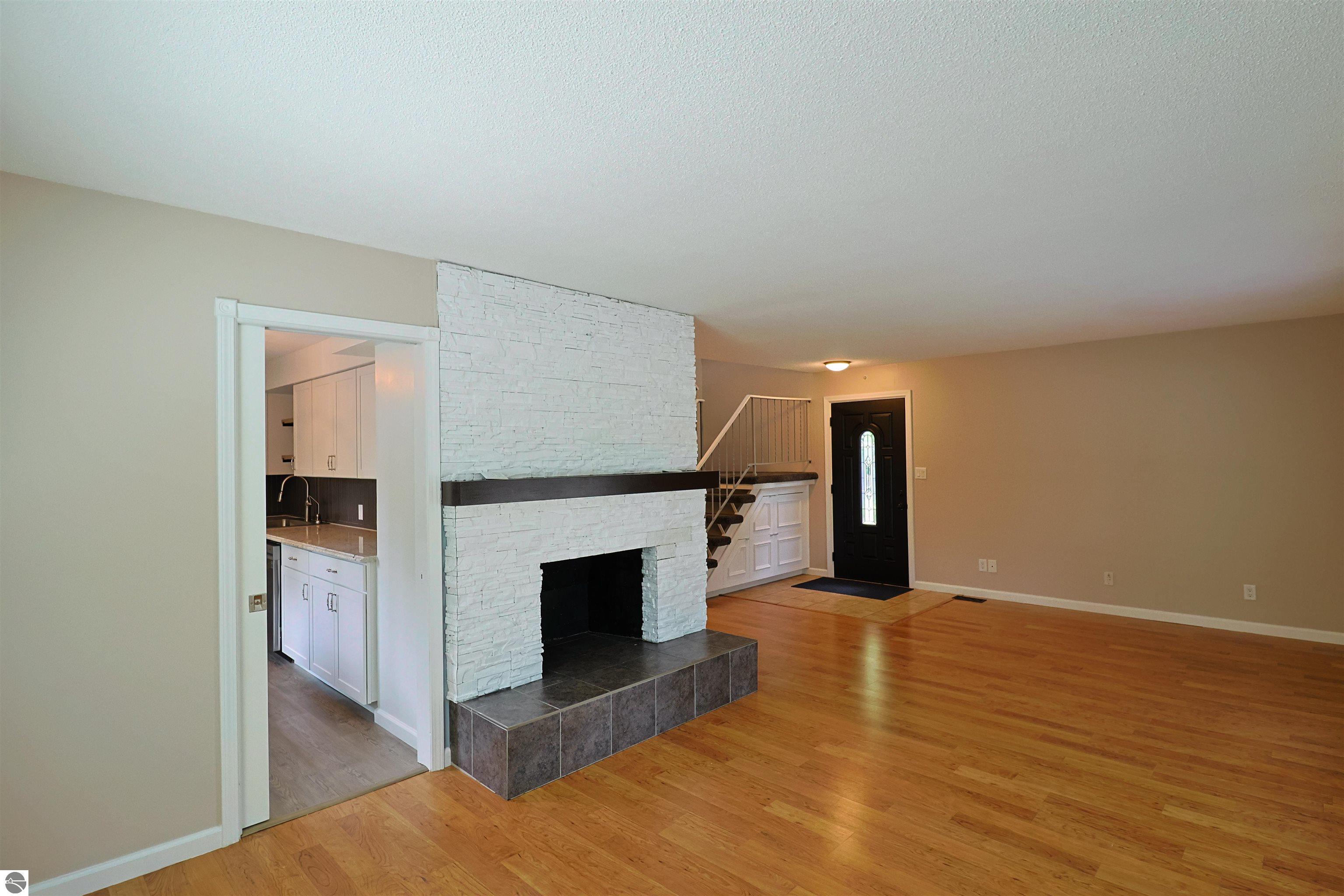 326 John Street, Clare, MI 48617 — Photo 6