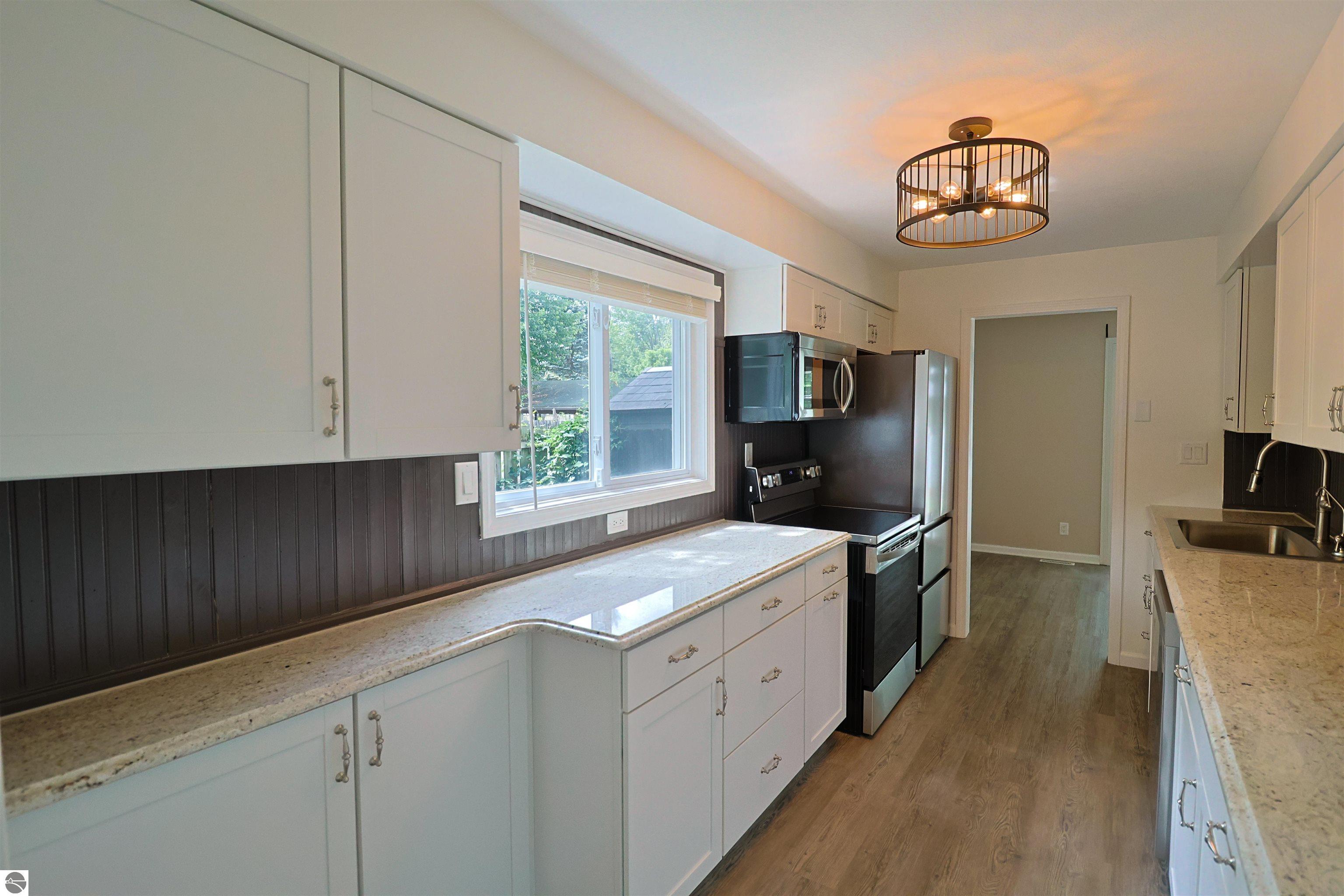 326 John Street, Clare, MI 48617 — Photo 7