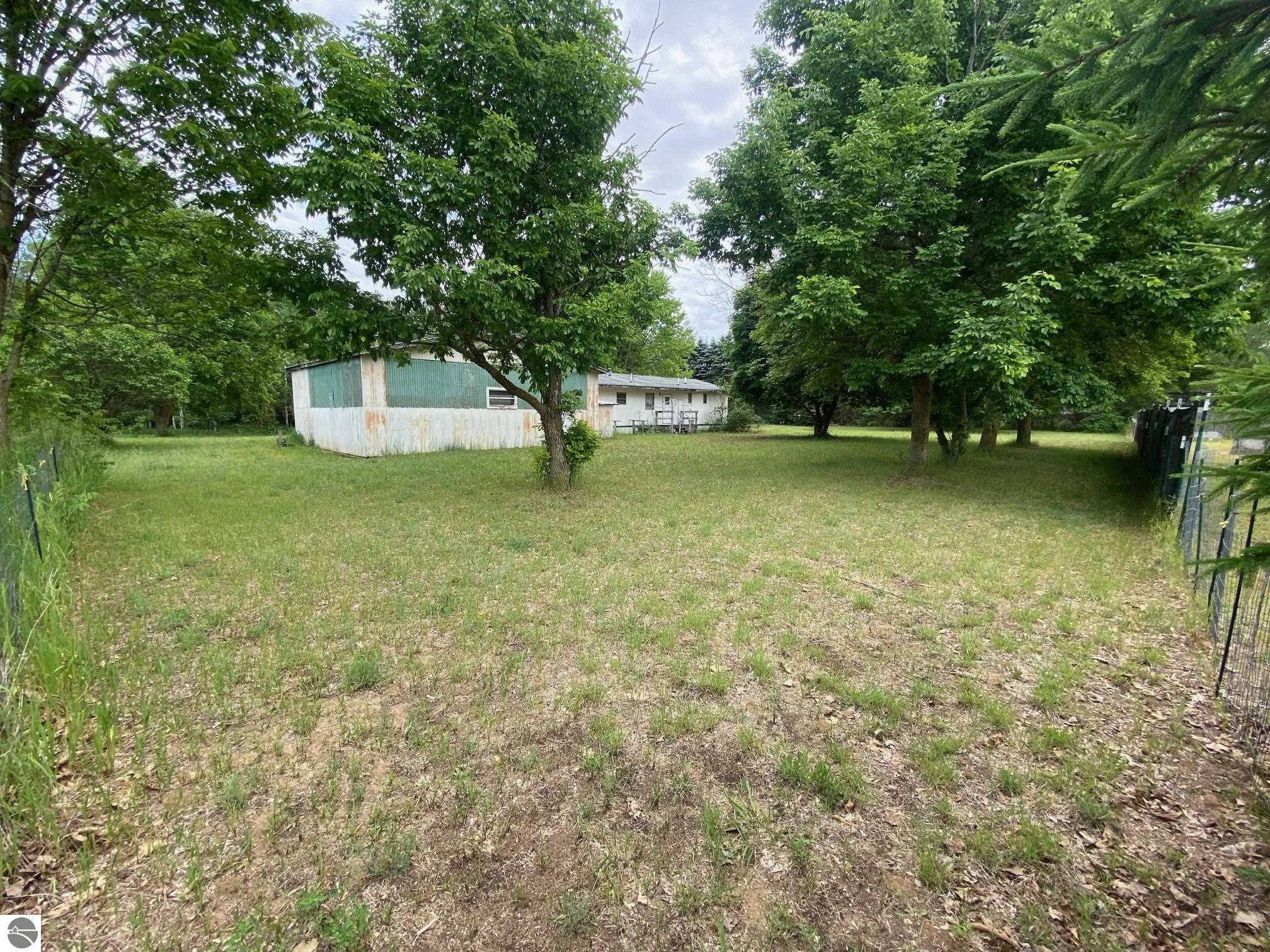 1961 Country Lane, Weidman, MI 48893 — Photo 4