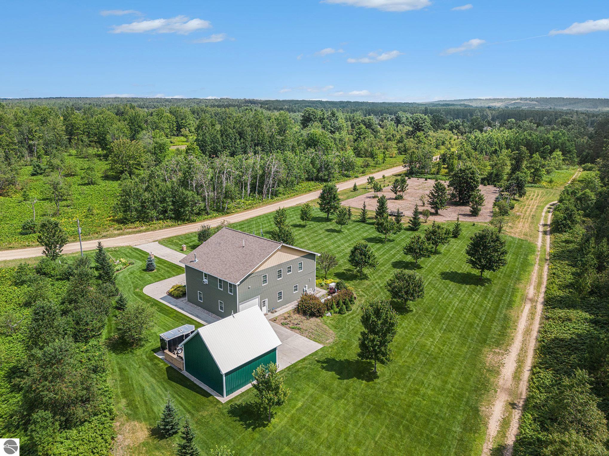 6836 Wrenwood Drive, Elmira, MI 49730 — Photo 35