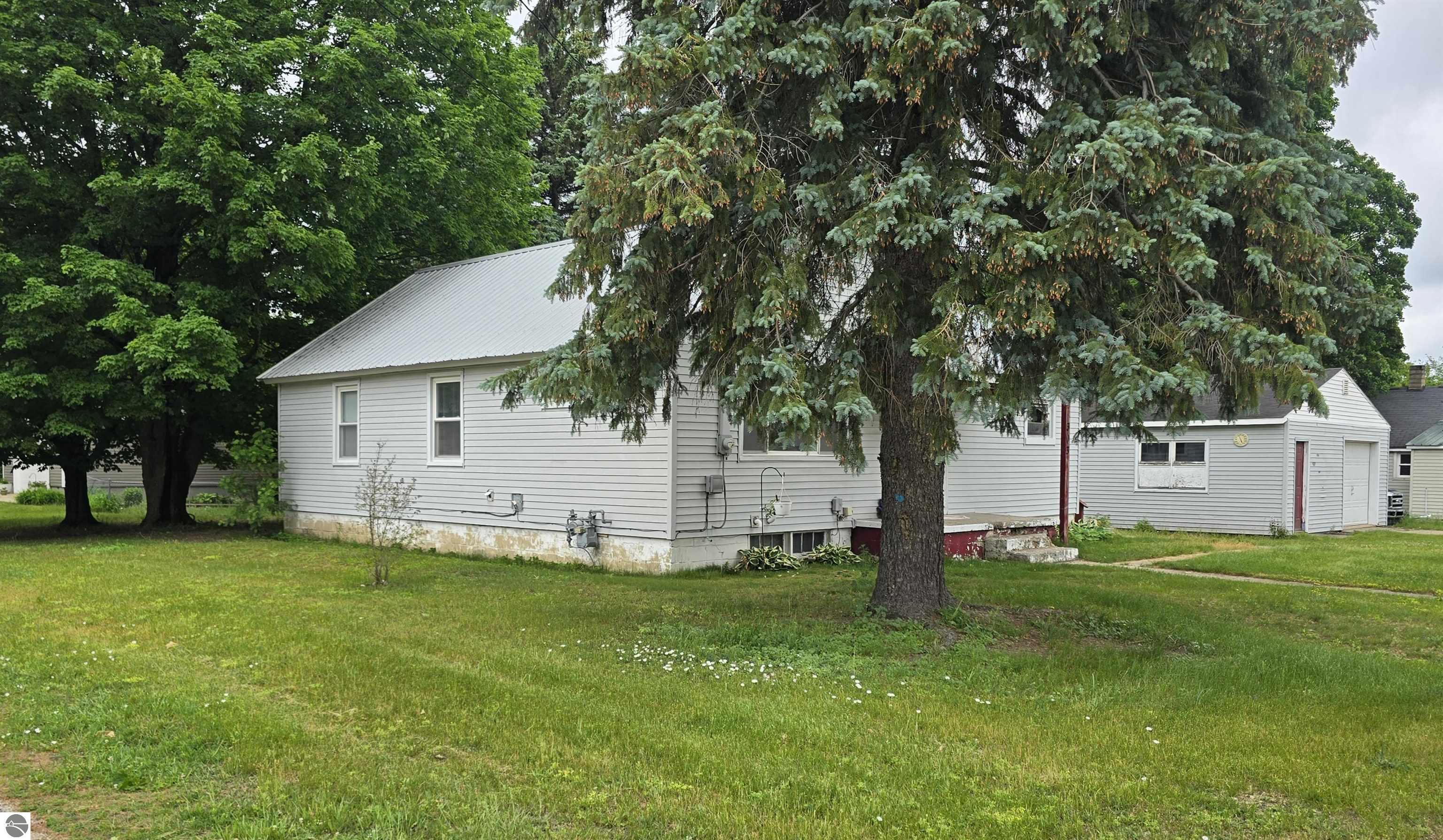 303 Jefferson Street, Mancelona, MI 49659 — Photo 11
