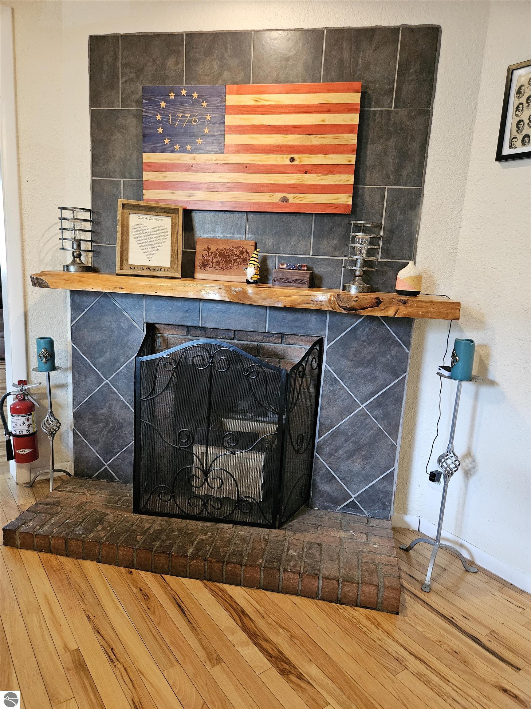 108 S Huron, Lake City, MI 49651 — Photo 11