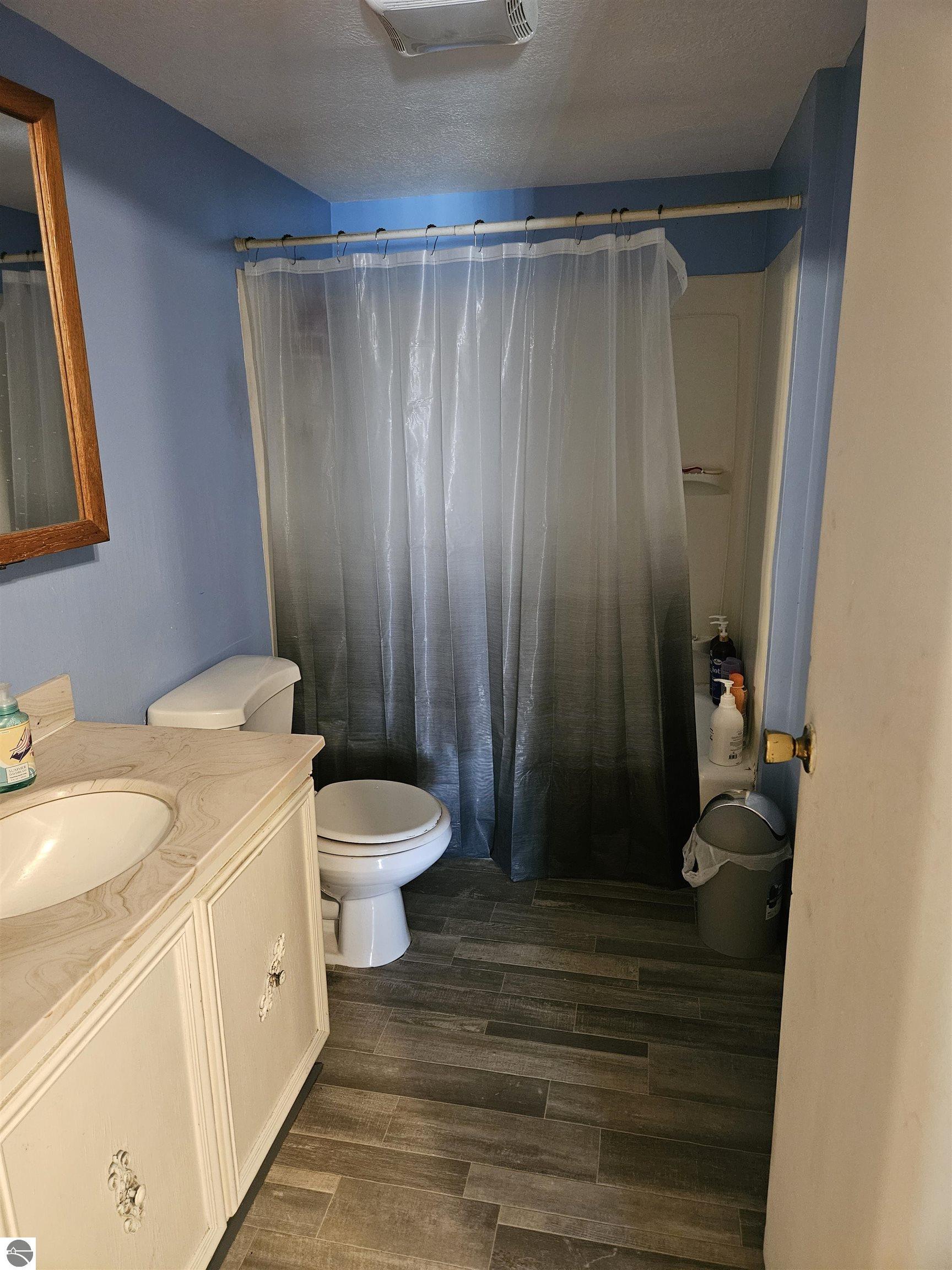 108 S Huron, Lake City, MI 49651 — Photo 21