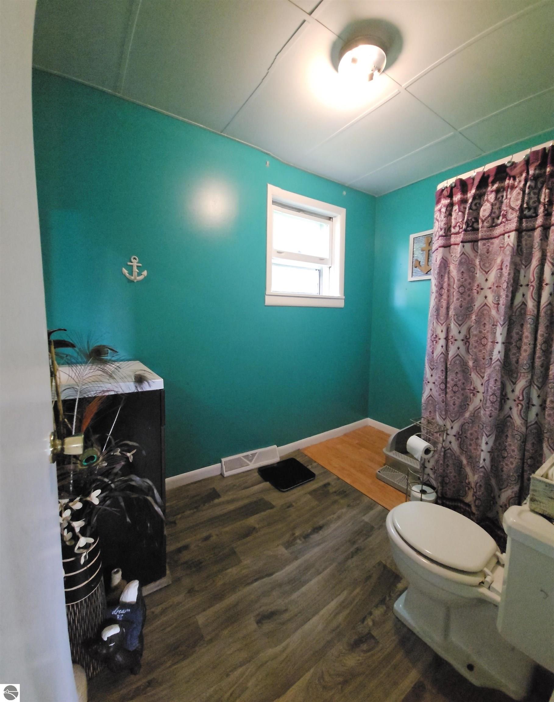 108 S Huron, Lake City, MI 49651 — Photo 9