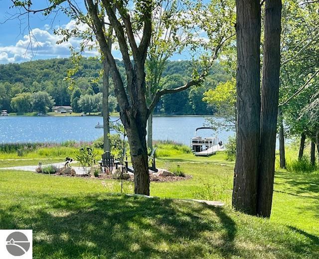 4907 Murray Lane, East Jordan, MI 49727 — Photo 9