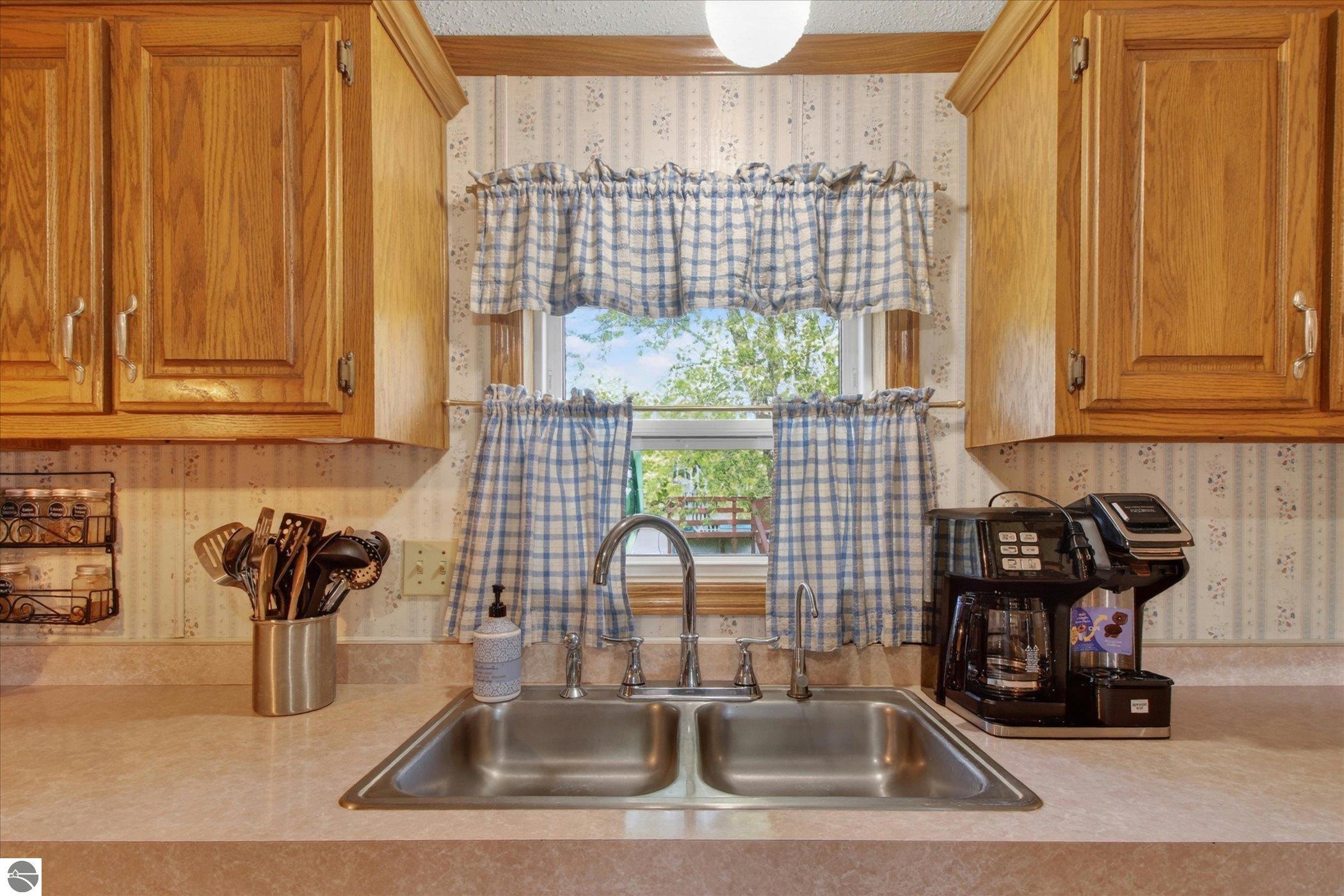 3333 N Ferris Road, Sumner, MI 48889 — Photo 14