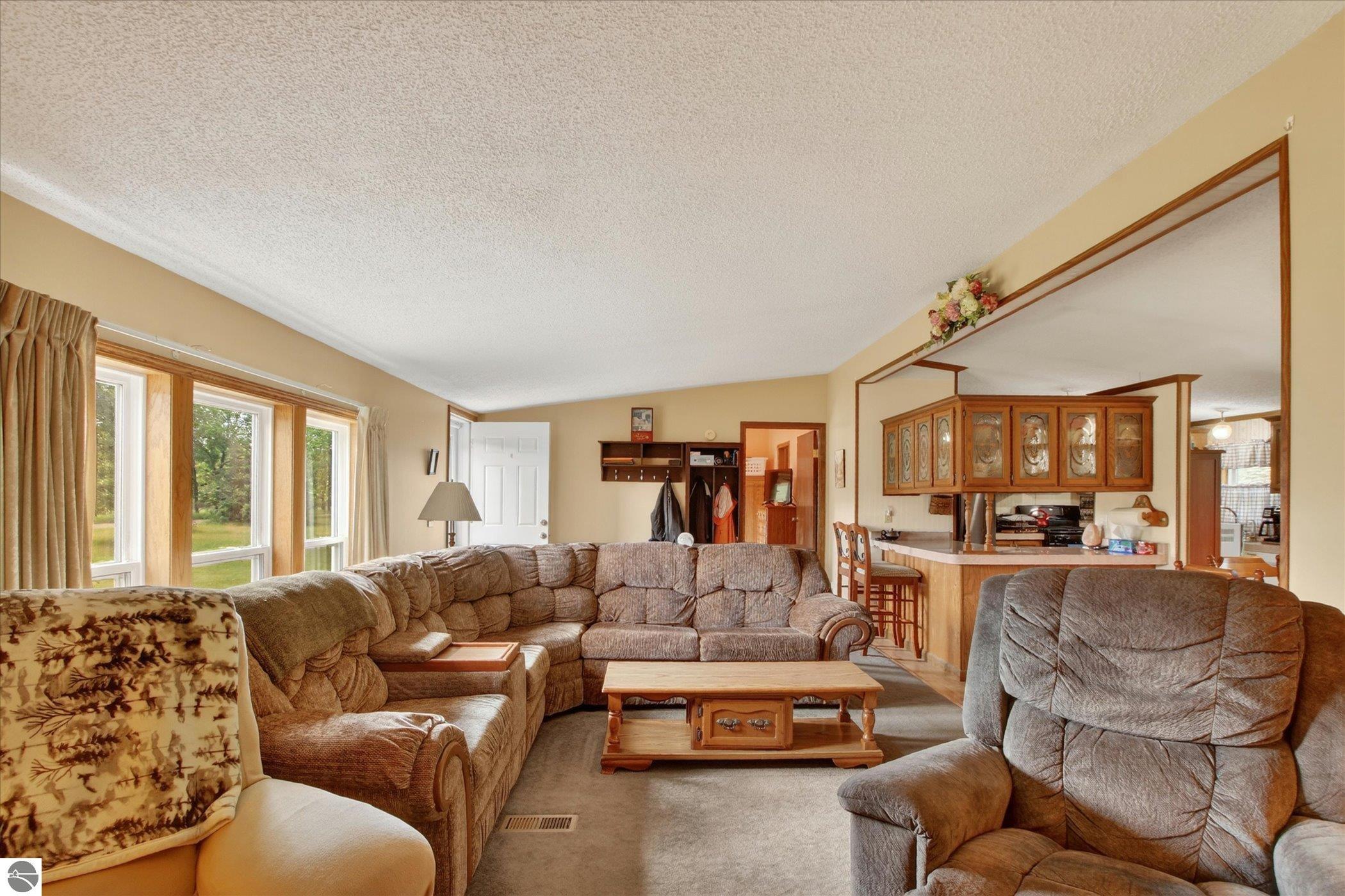 3333 N Ferris Road, Sumner, MI 48889 — Photo 6