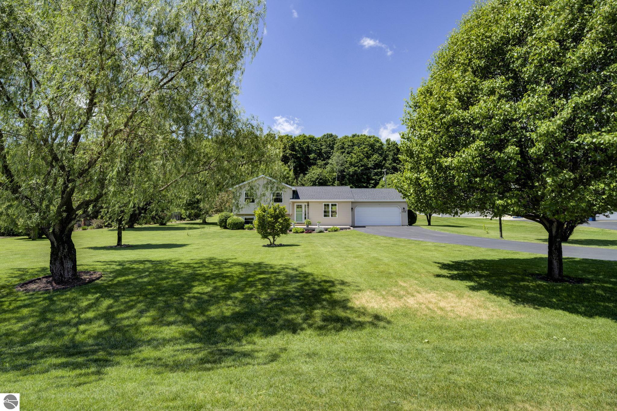 9318 Schichtel Road, Kingsley, MI 49649 — Photo 3