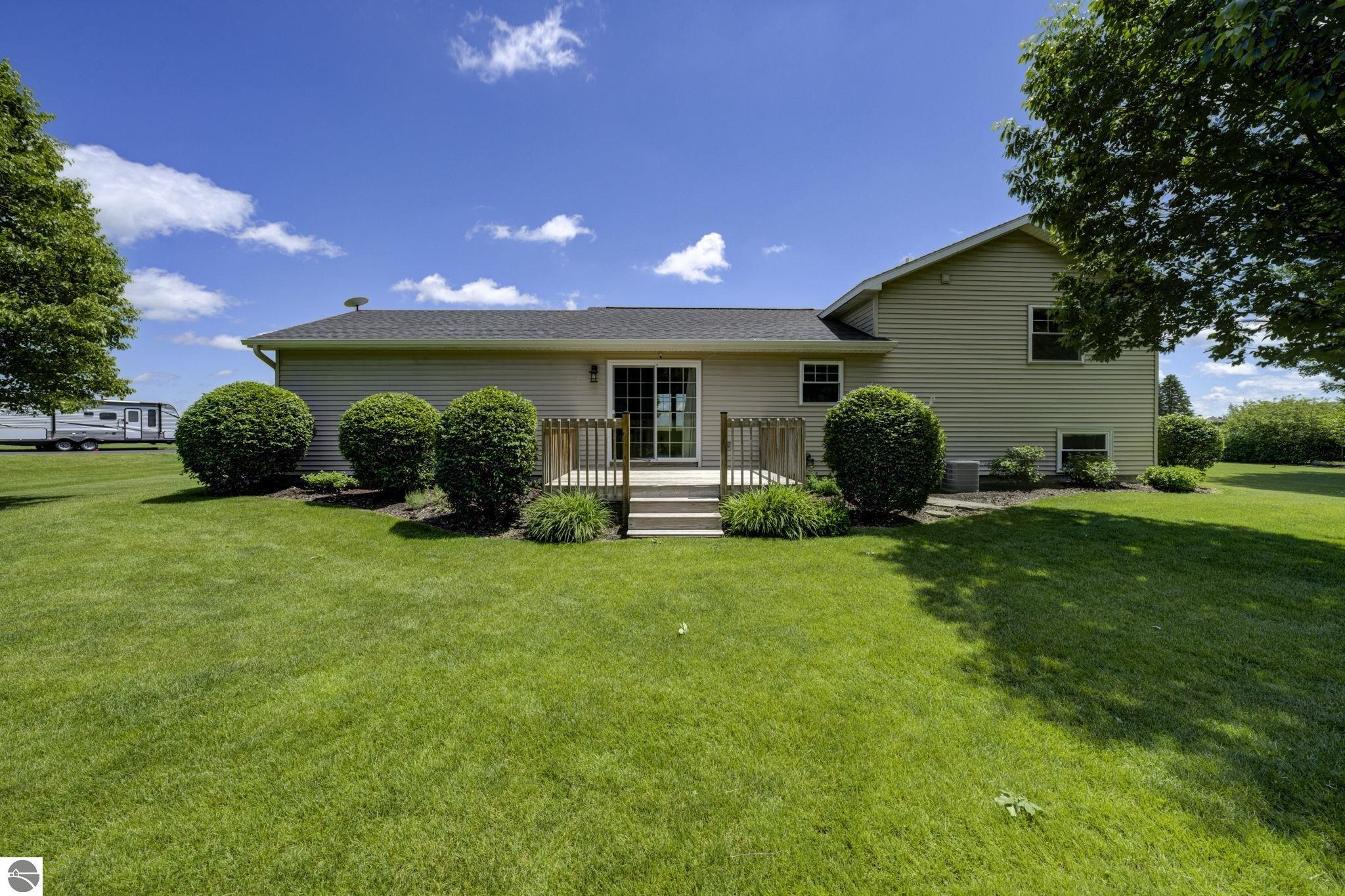 9318 Schichtel Road, Kingsley, MI 49649 — Photo 32