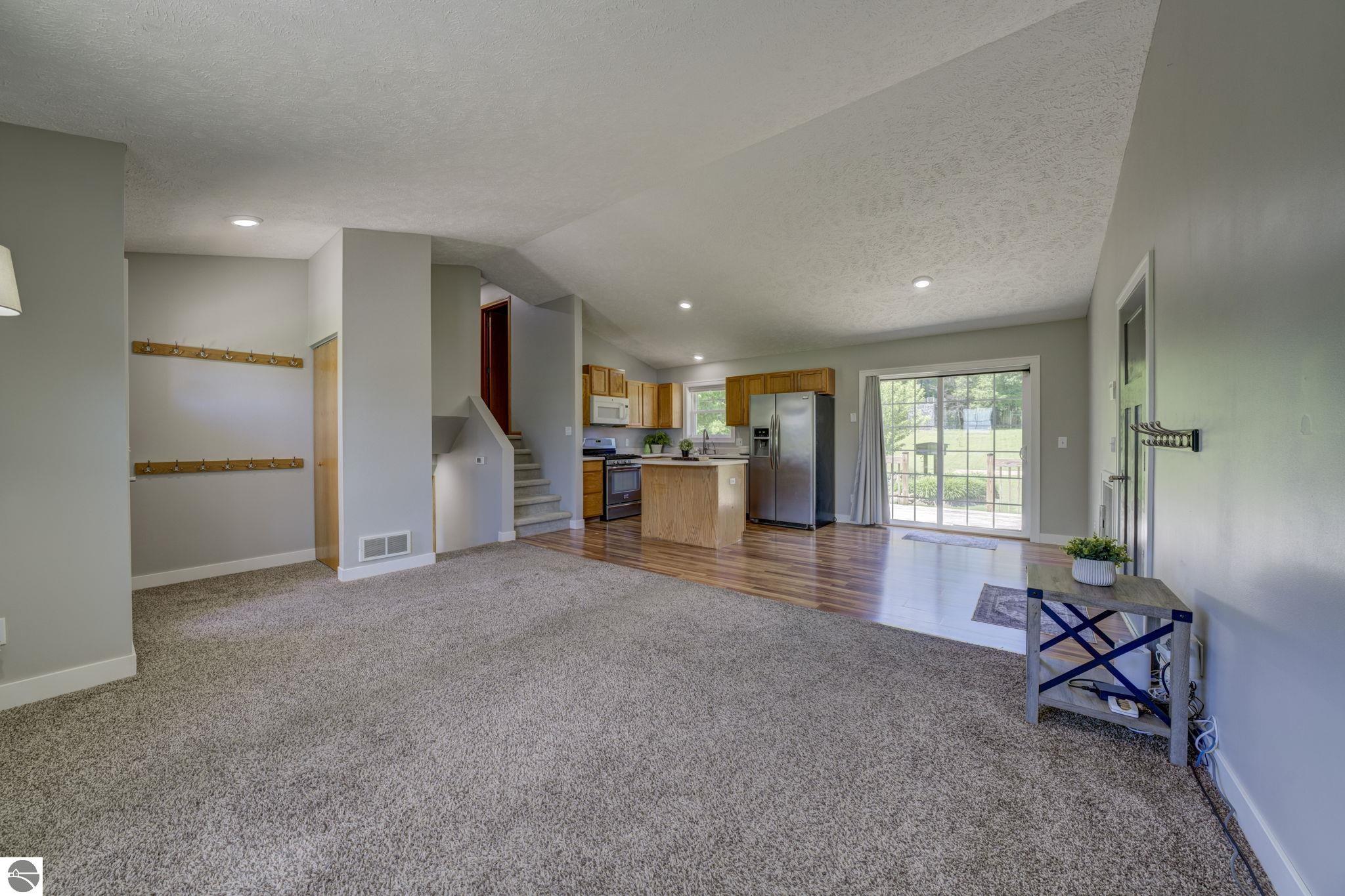 9318 Schichtel Road, Kingsley, MI 49649 — Photo 5