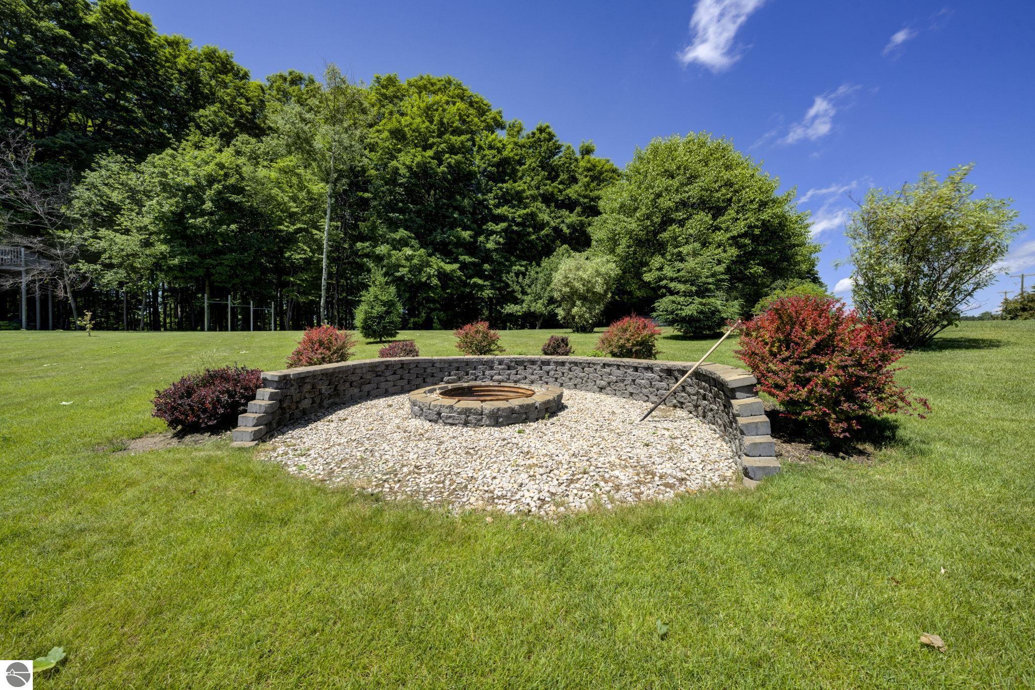 9318 Schichtel Road, Kingsley, MI 49649 — Photo 41